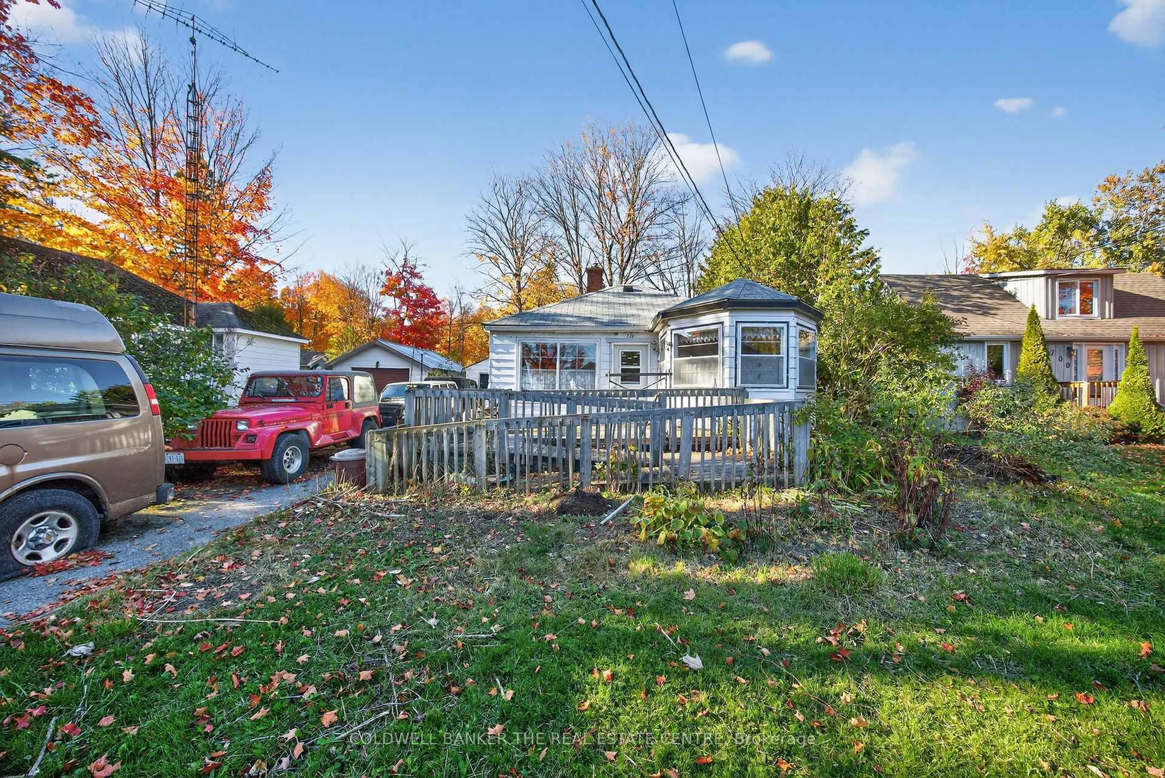 Unknown for 710 Lakelands Ave, Innisfil Ontario L9S 4E6