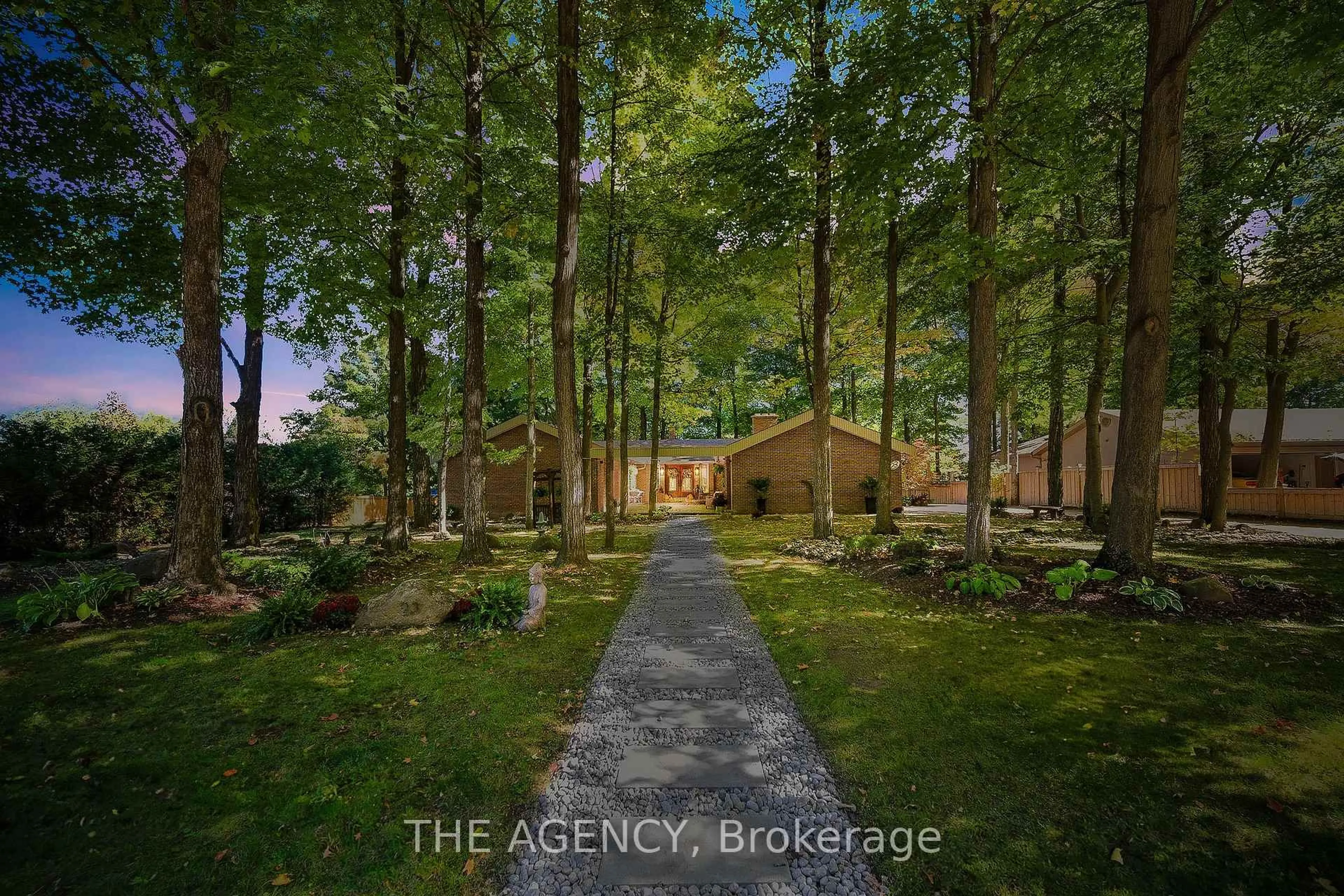 A pic from outside/outdoor area/front of a property/back of a property/a pic from drone, forest/trees view for 23 Cedarwood Cres, King Ontario L0G 1N0