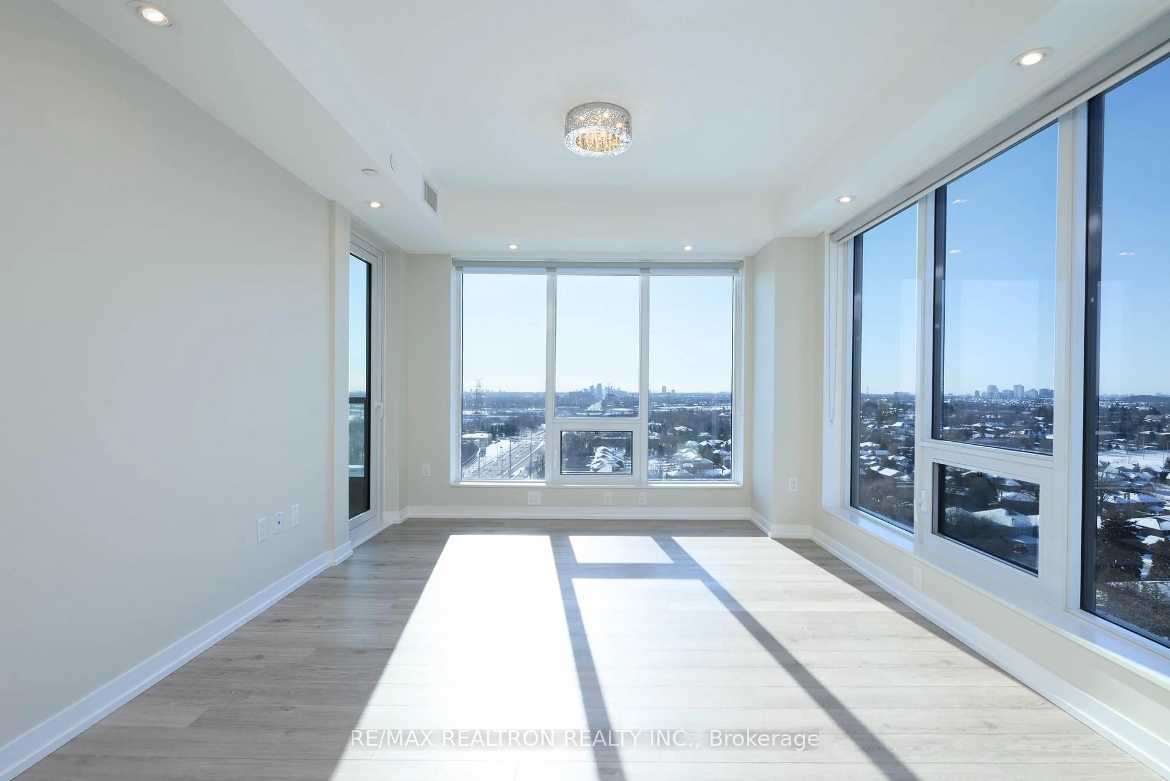 A pic of a room for 8868 Yonge St #1508, Richmond Hill Ontario L4C 1Z8