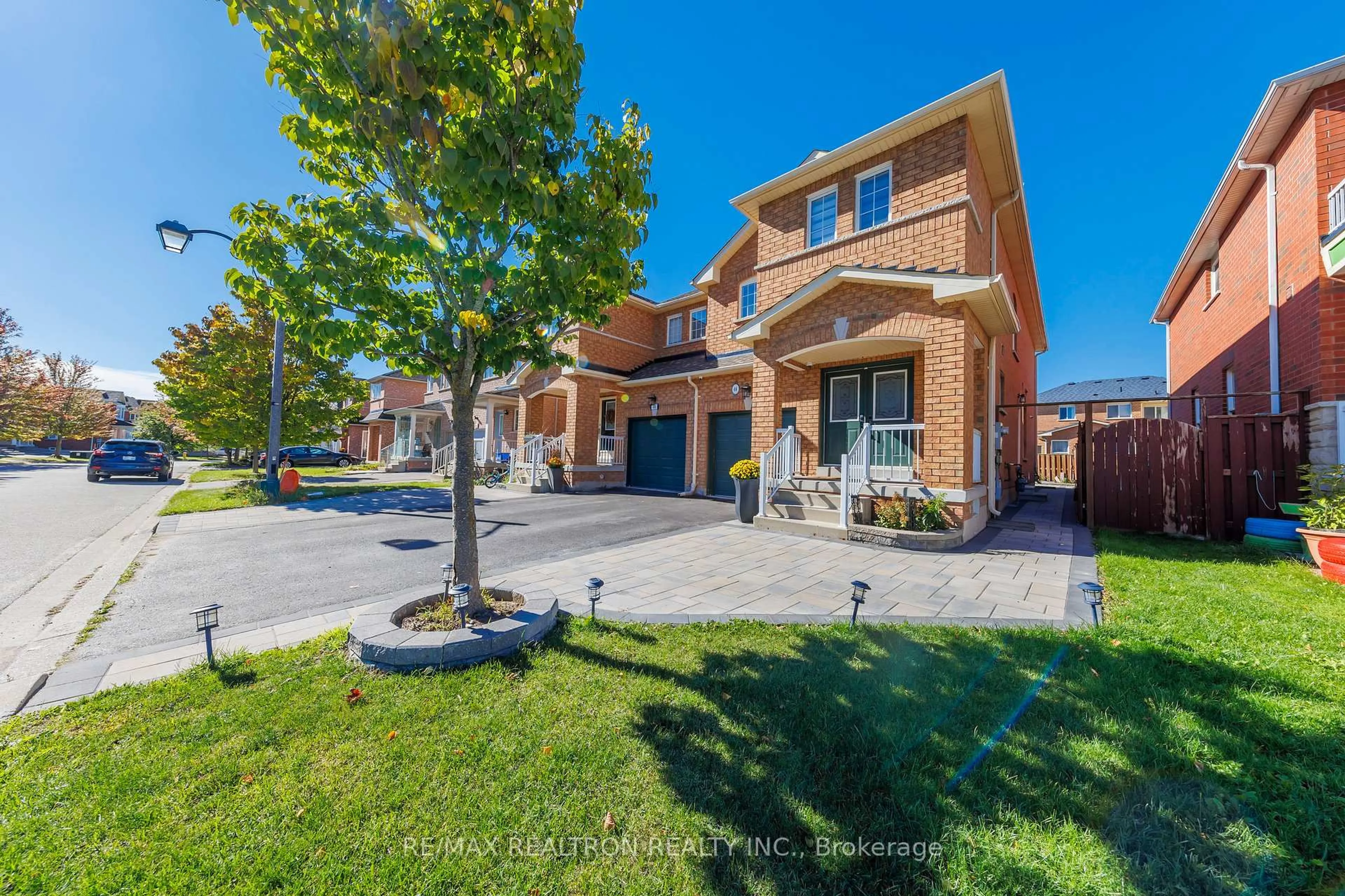 Home with brick exterior material, street for 48 Briarcrest Dr, Markham Ontario L6C 3E7