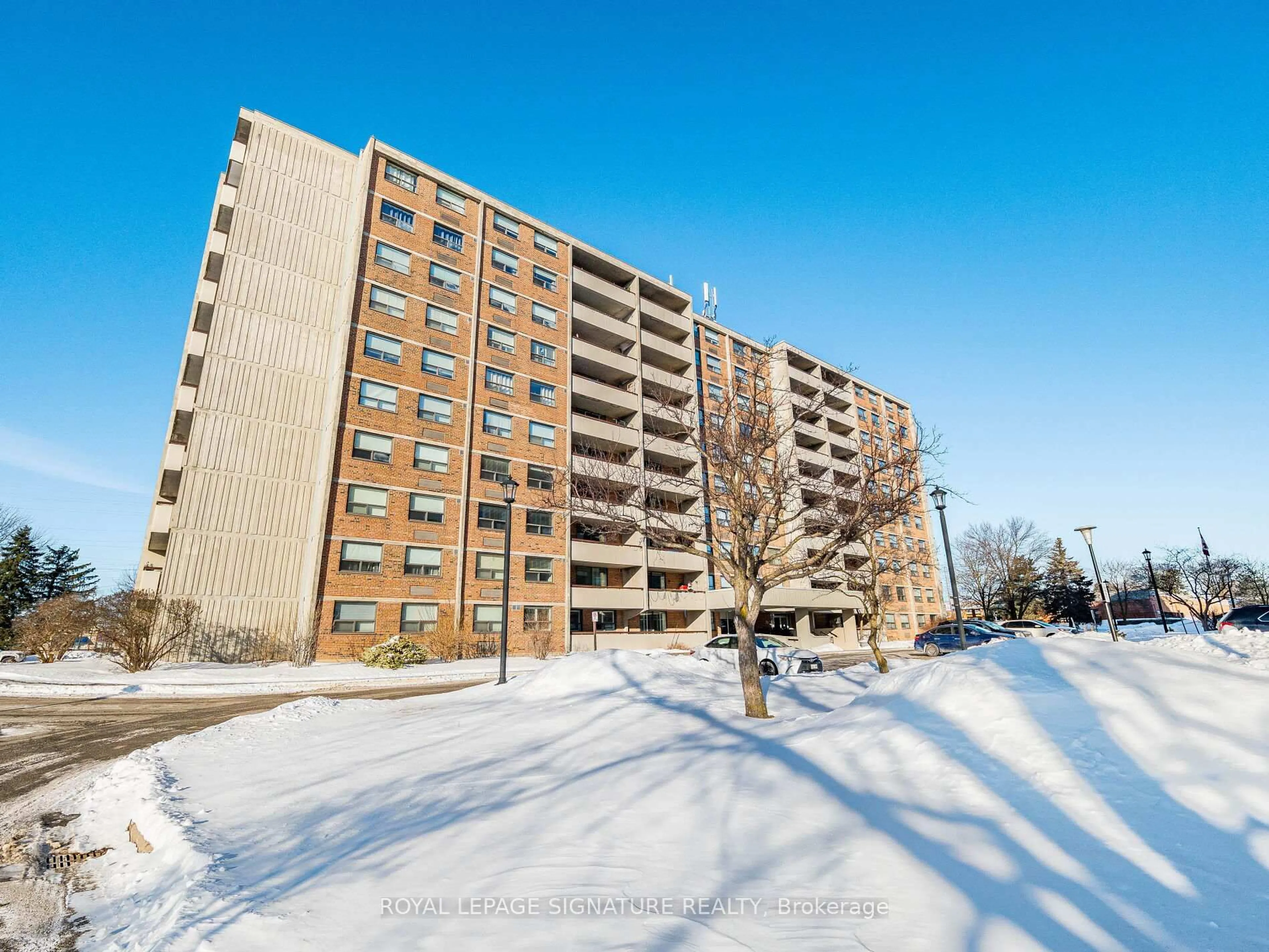 Unknown for 20 William Roe Blvd #308, Newmarket Ontario L3Y 5V6