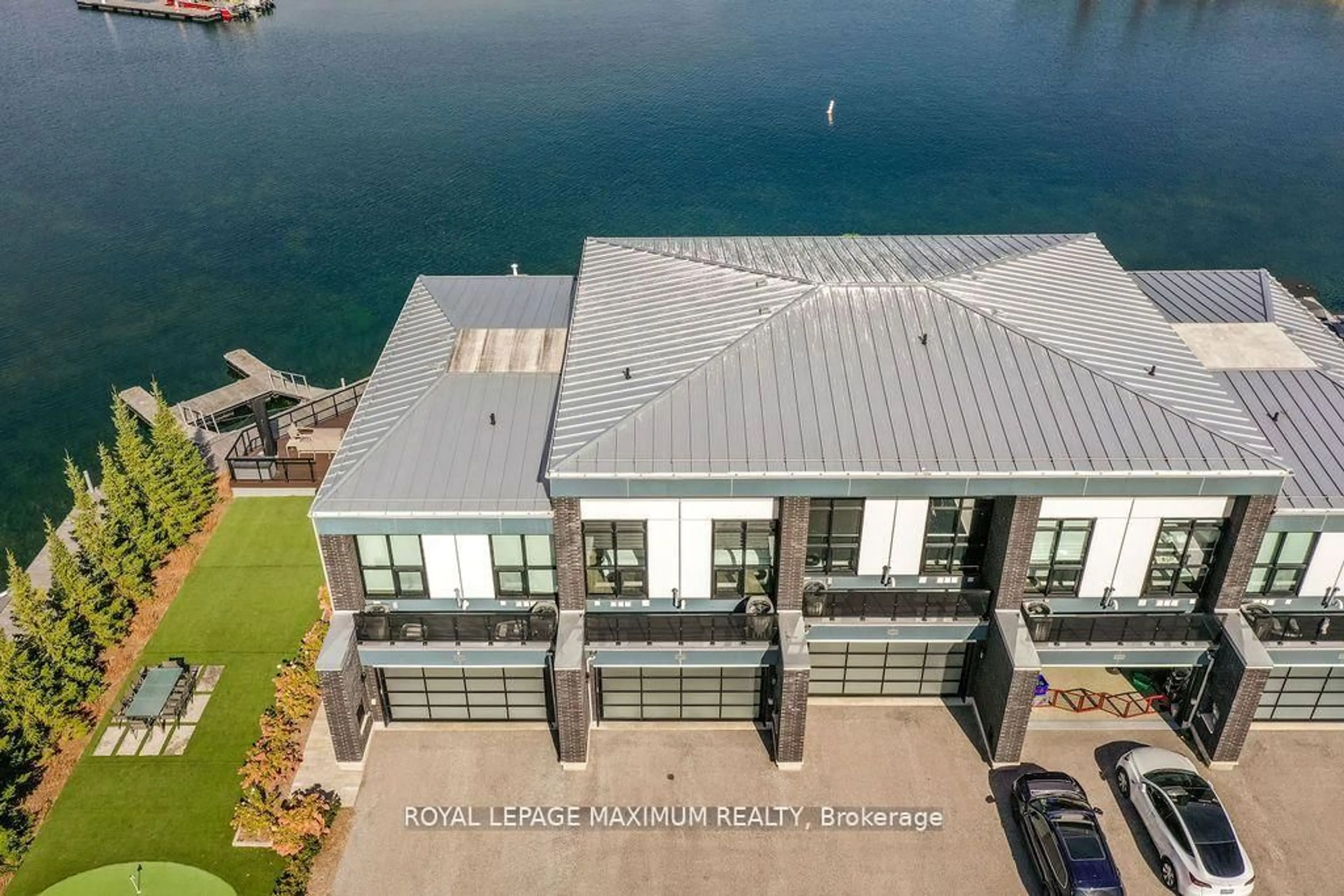 A pic from outside/outdoor area/front of a property/back of a property/a pic from drone, water/lake/river/ocean view for 3527 Riva Ave, Innisfil Ontario L9S 0L5