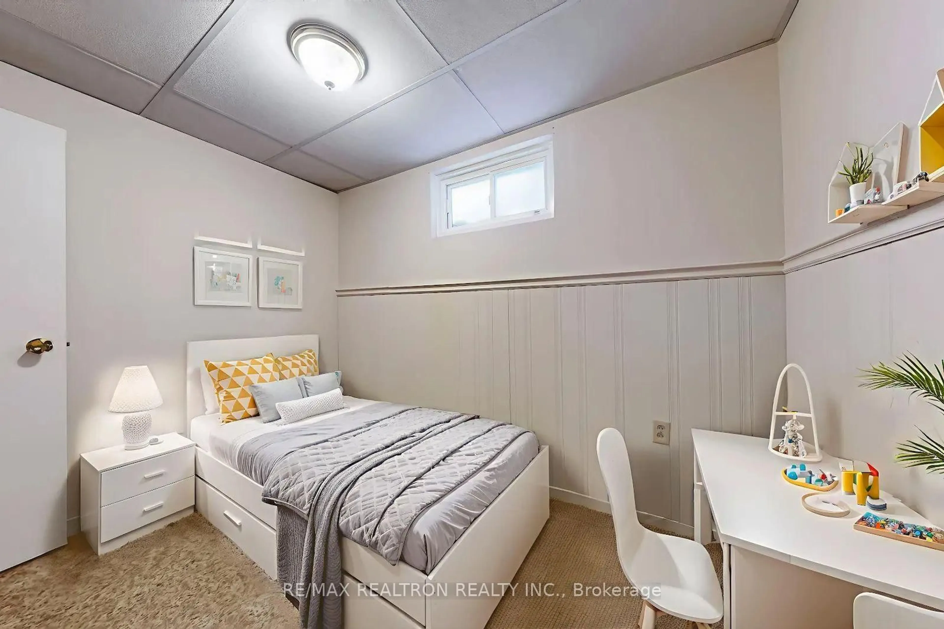 Bedroom with bed, unknown for 25 Roman Rd, Markham Ontario L3T 4J8