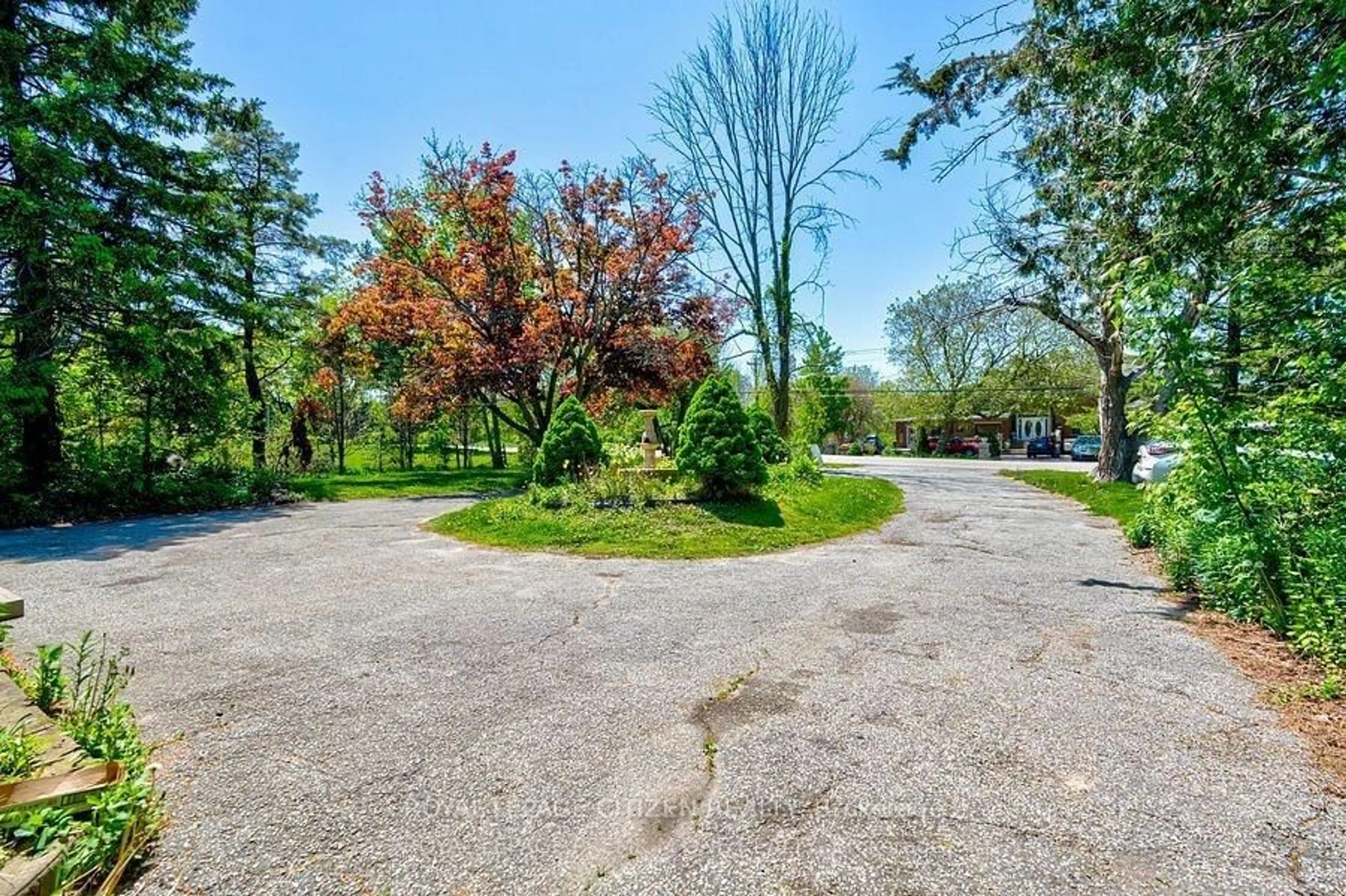 Unknown for 14835 Jane St, King Ontario L7B 1A3