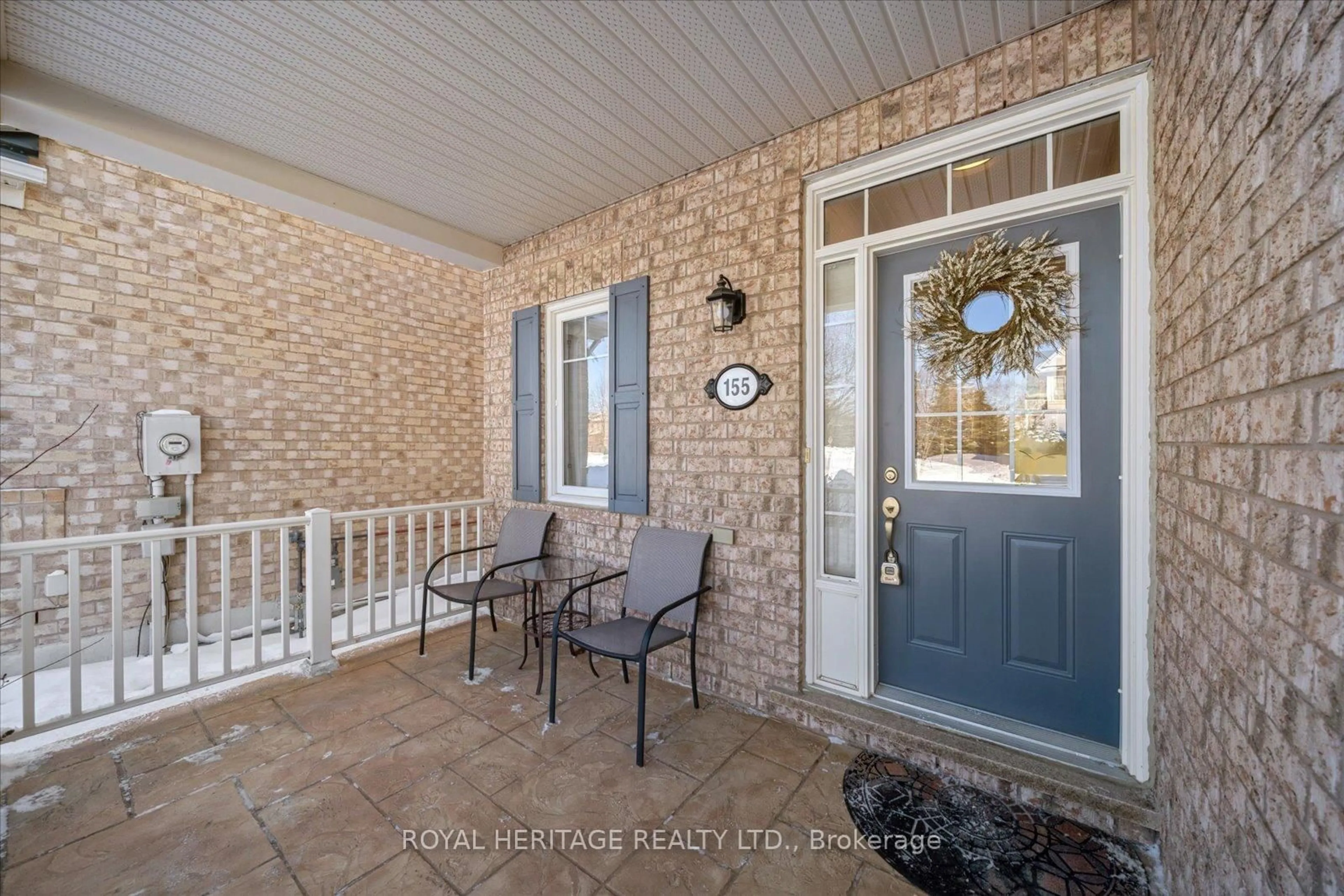 Indoor entryway for 155 Miltrose Cres, Whitchurch-Stouffville Ontario L4A 0R3