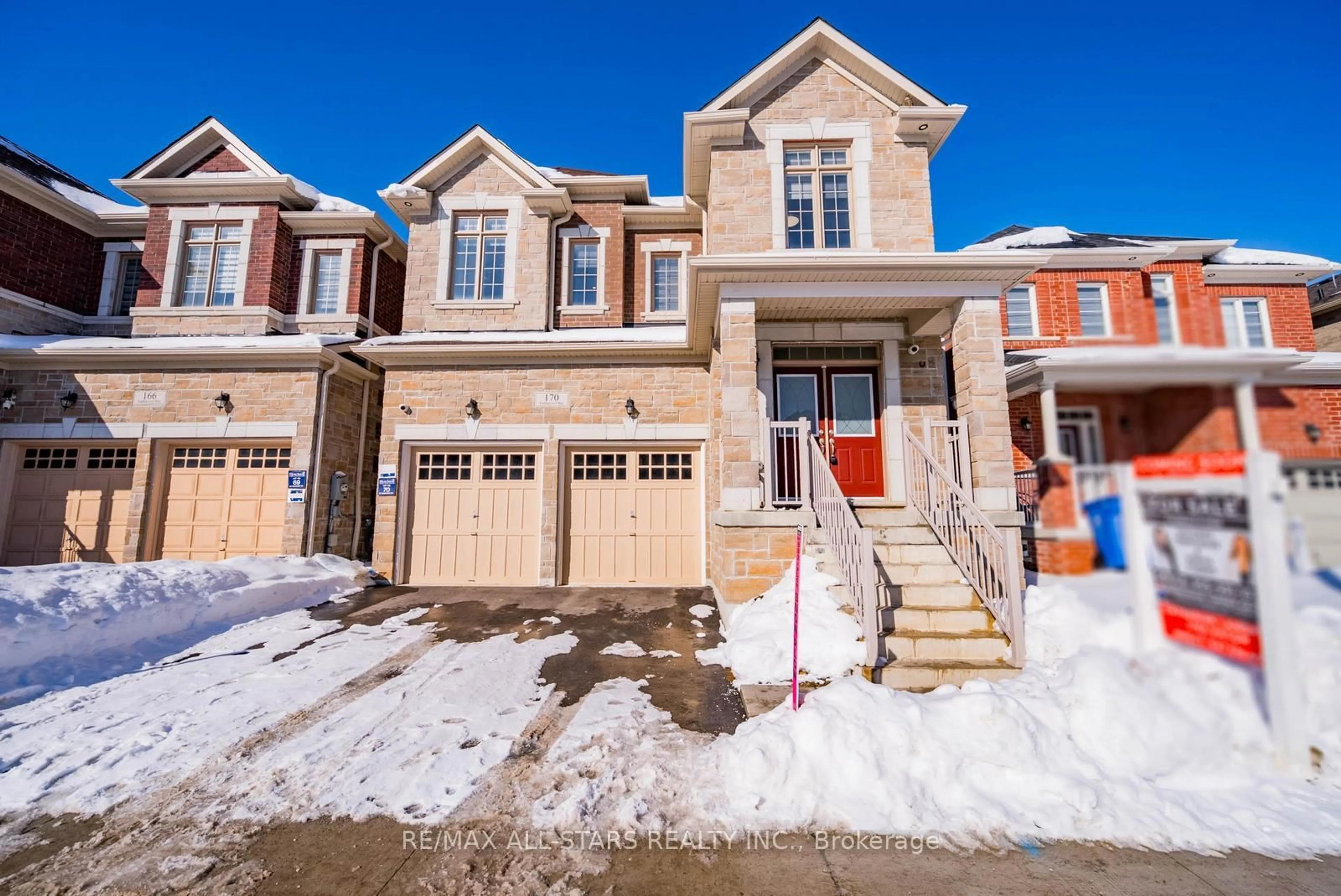 Home with brick exterior material, street for 170 Fallharvest Way, Whitchurch-Stouffville Ontario L4A 5A2