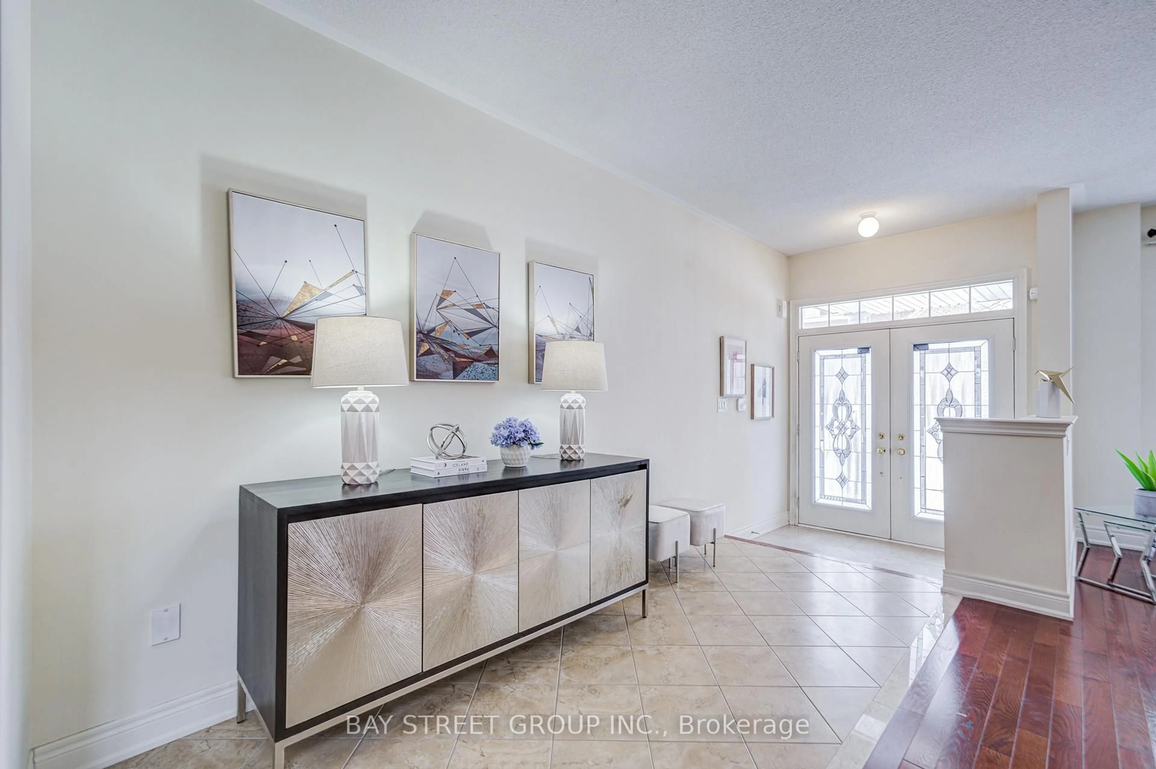 Indoor entryway for 72 Kentland St, Markham Ontario L6E 0L2