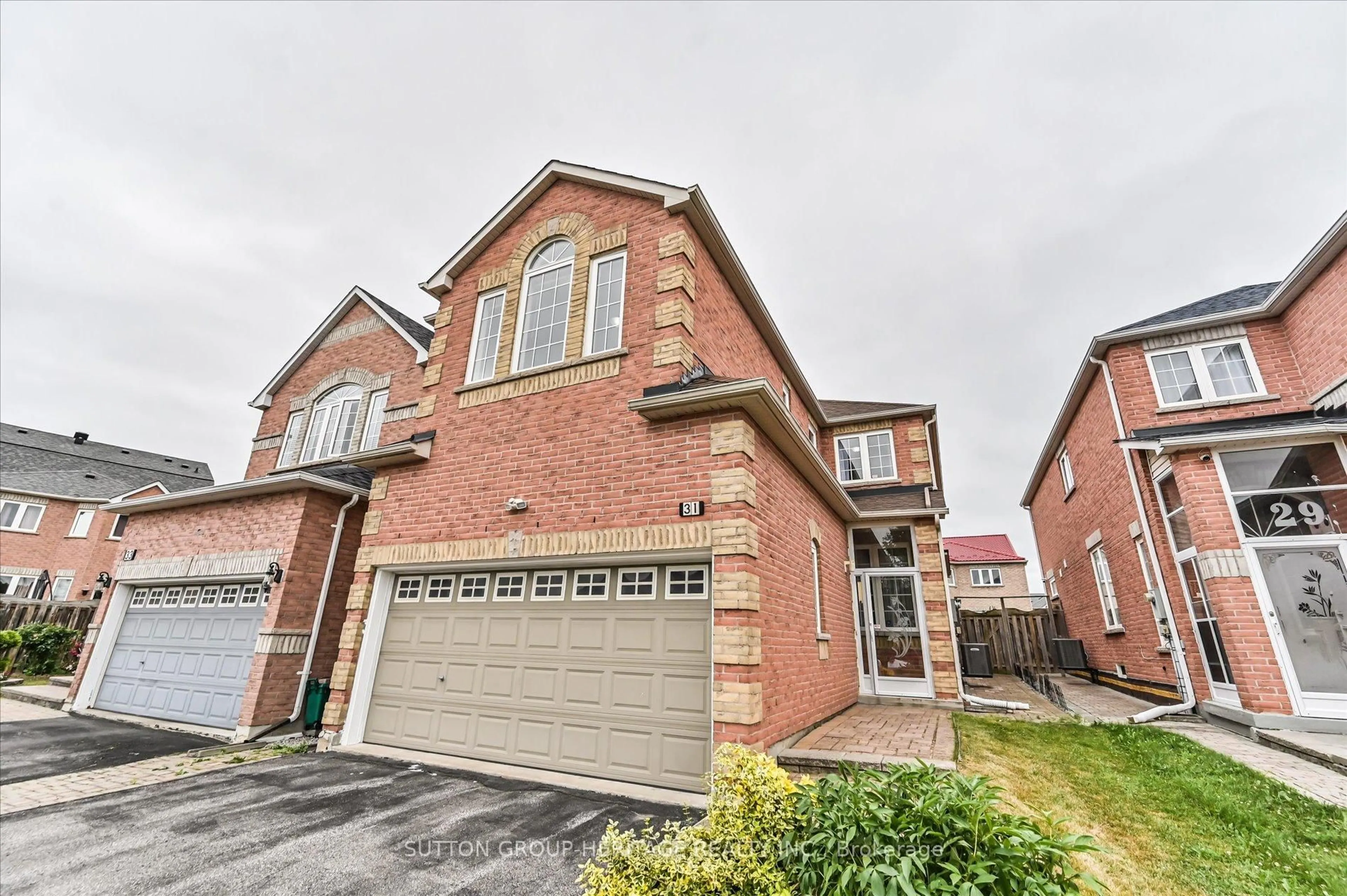 Home with brick exterior material, street for 31 Thornton St, Markham Ontario L3S 4P7