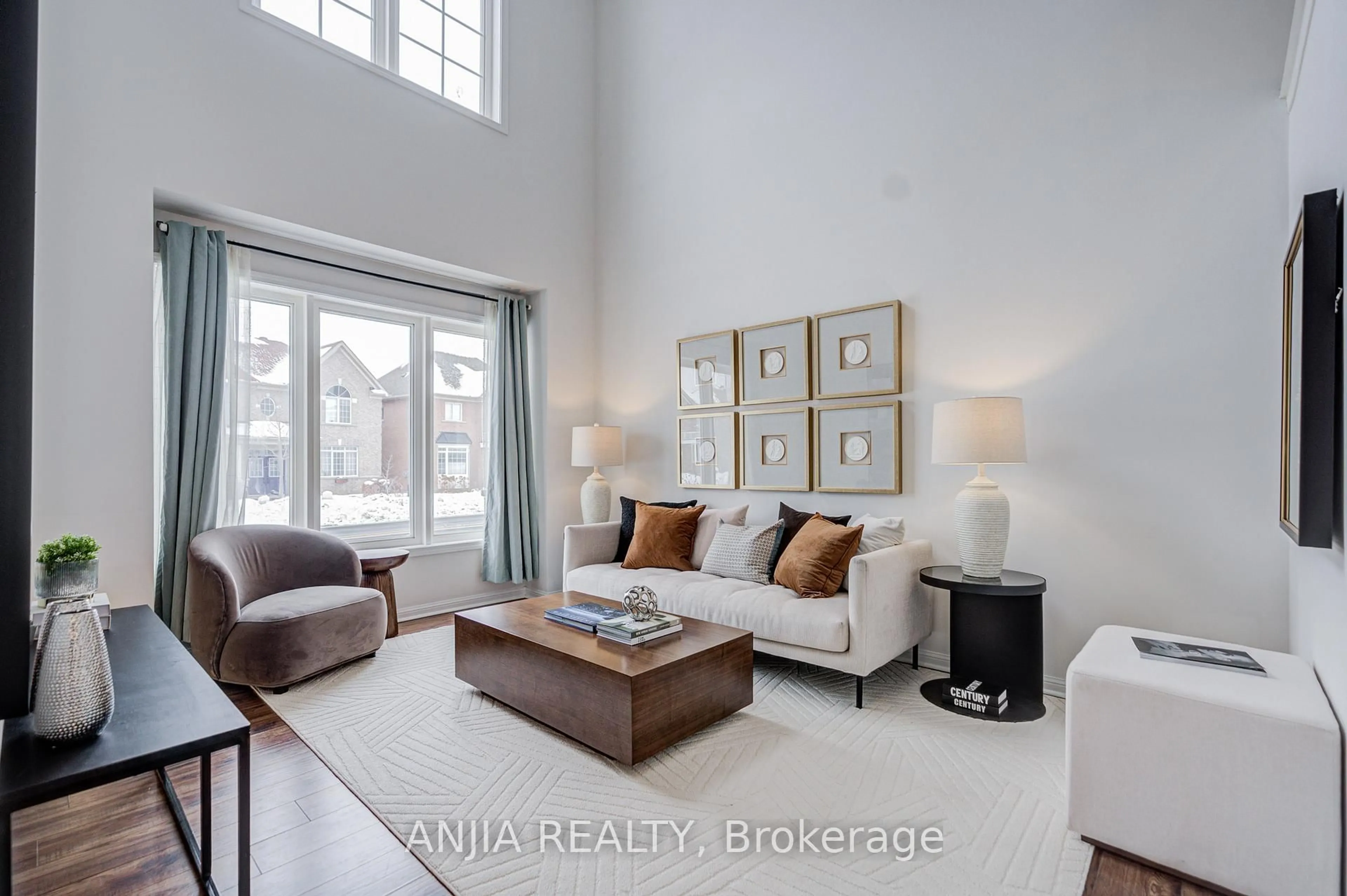 Living room with furniture, unknown for 14 Castlemore Ave, Markham Ontario L6C 2B3