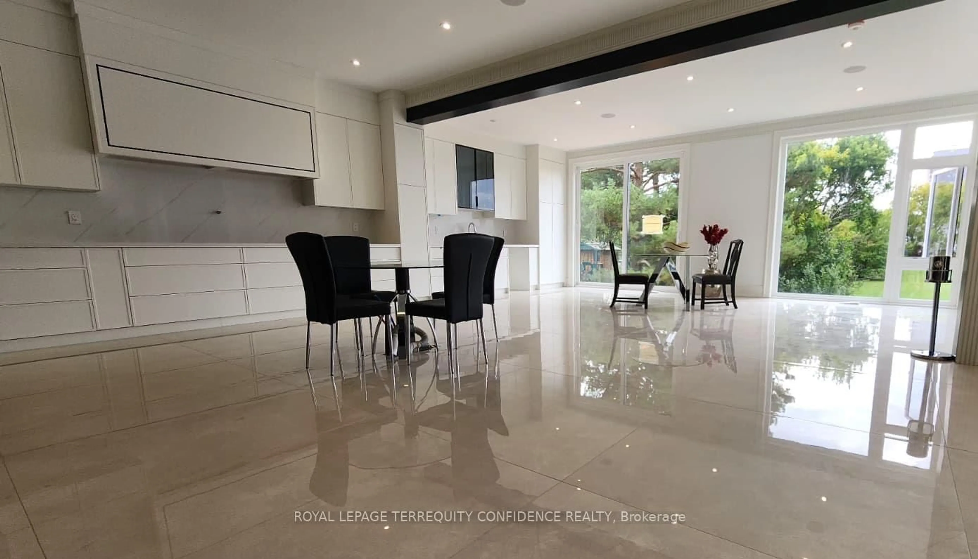 Unknown for 85 Crestwood Rd, Vaughan Ontario L4J 1A4