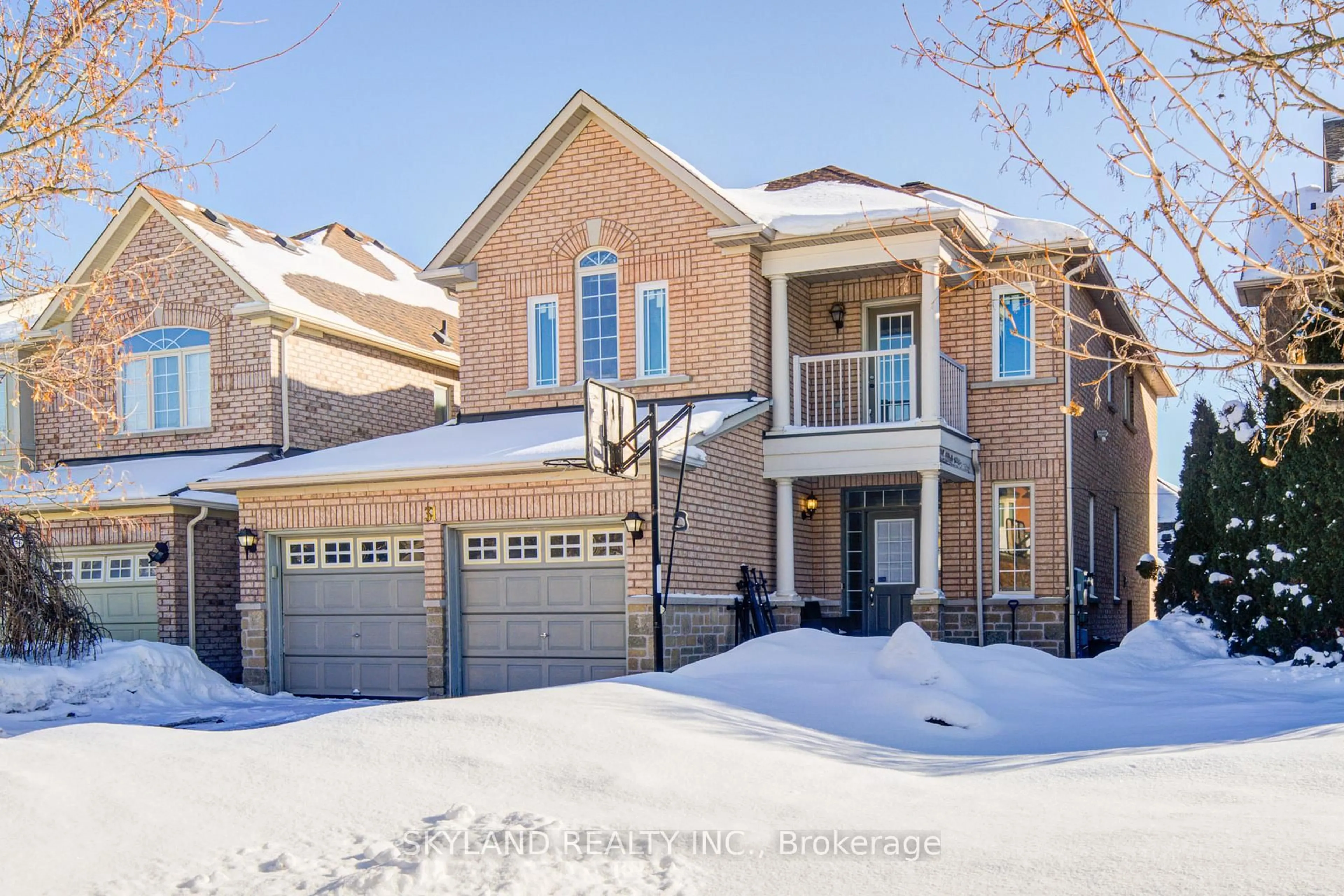 Home with brick exterior material, street for 31 Misty Well Dr, Richmond Hill Ontario L4E 4J5