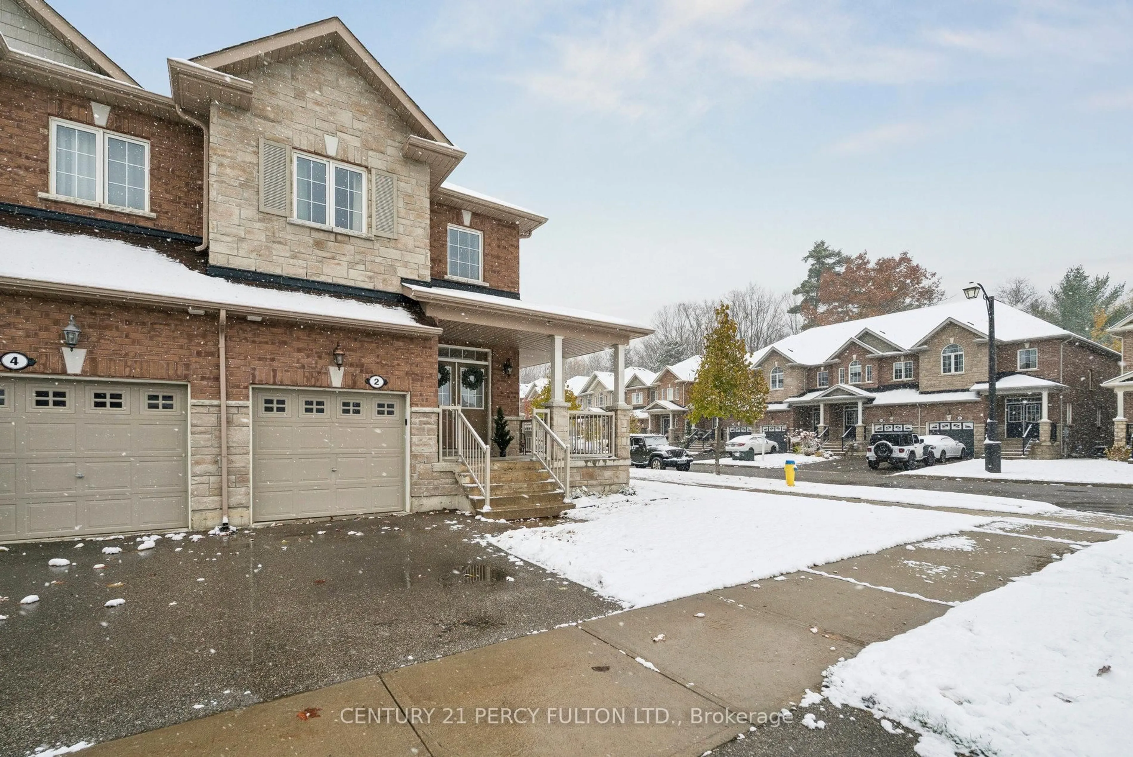 Home with brick exterior material, street for 2 Prosser Cres, Georgina Ontario L0E 1R0