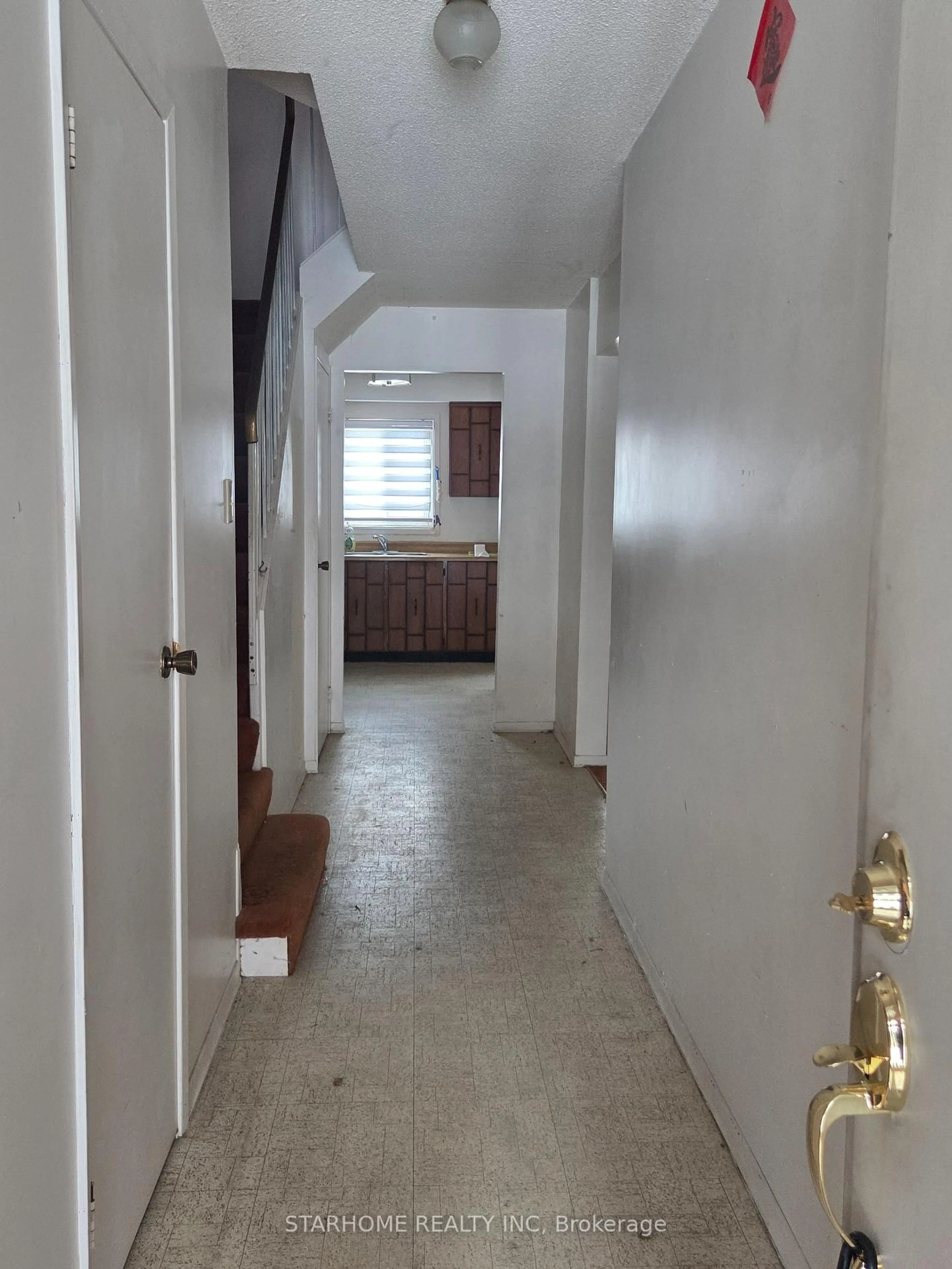 A pic of a room for 147 Dunbar Cres, Markham Ontario L3R 6W1