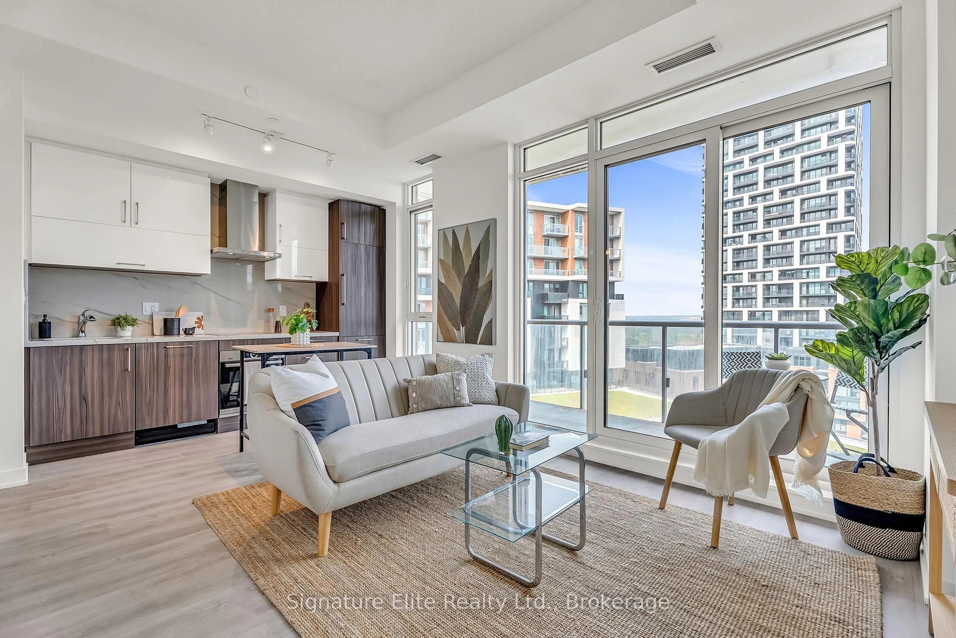 Living room with furniture, unknown for 8119 Birchmount Rd #1429, Markham Ontario L6G 0H5