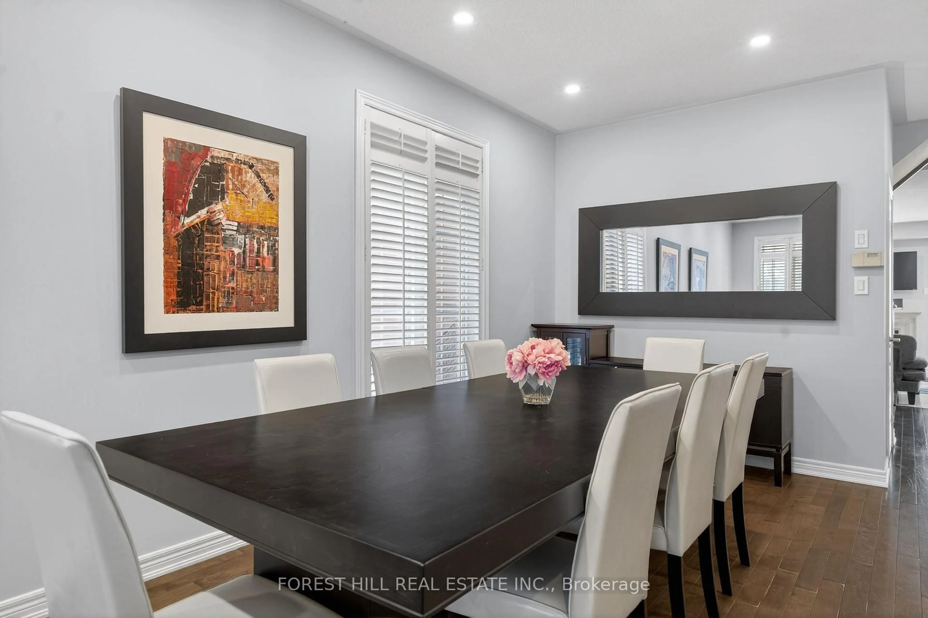 Dining room, wood/laminate floor for 29 Fraserwood Rd, Vaughan Ontario L4J 9C5