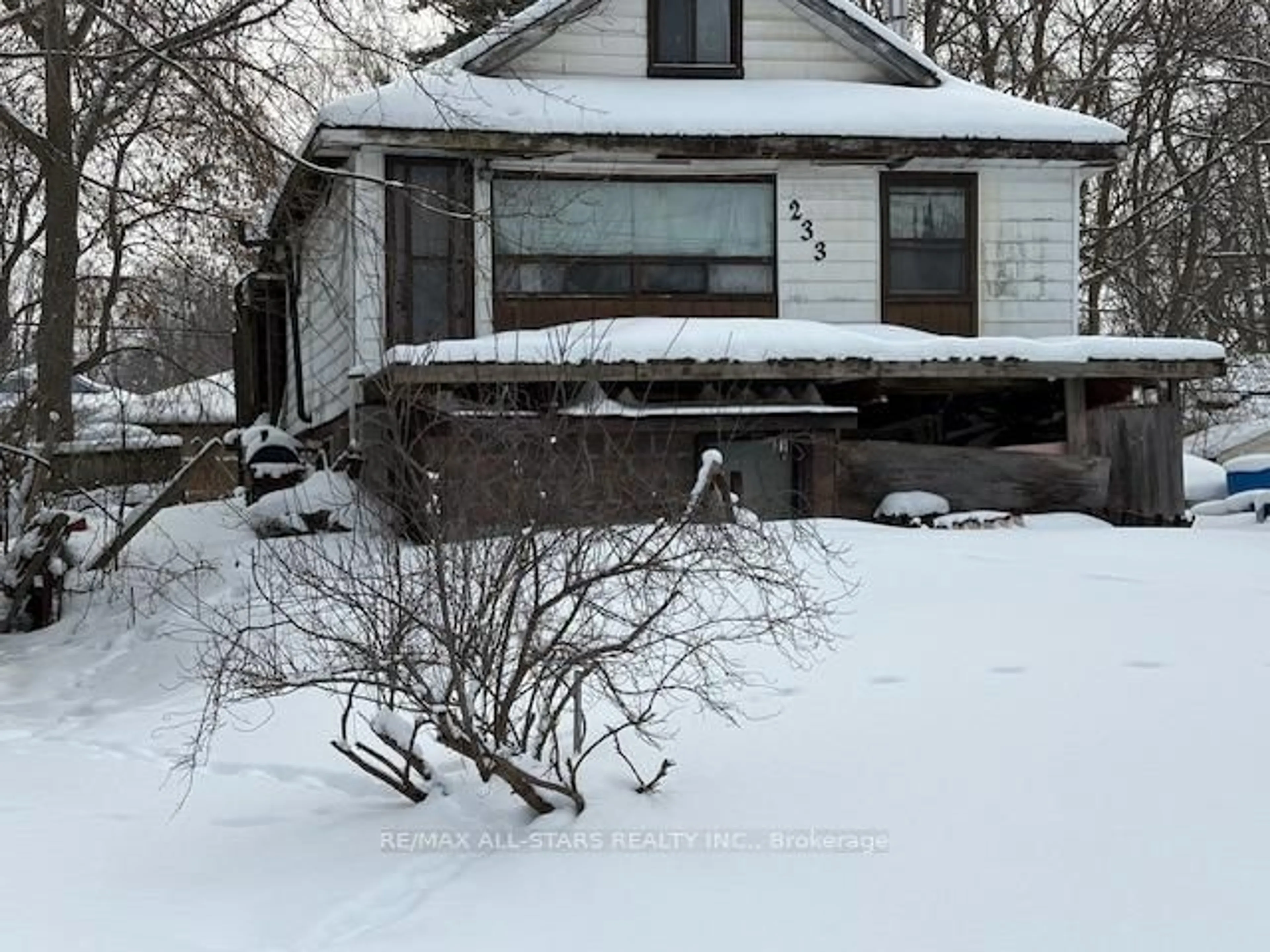 Unknown for 233 Pine Beach Dr, Georgina Ontario L4P 2V7