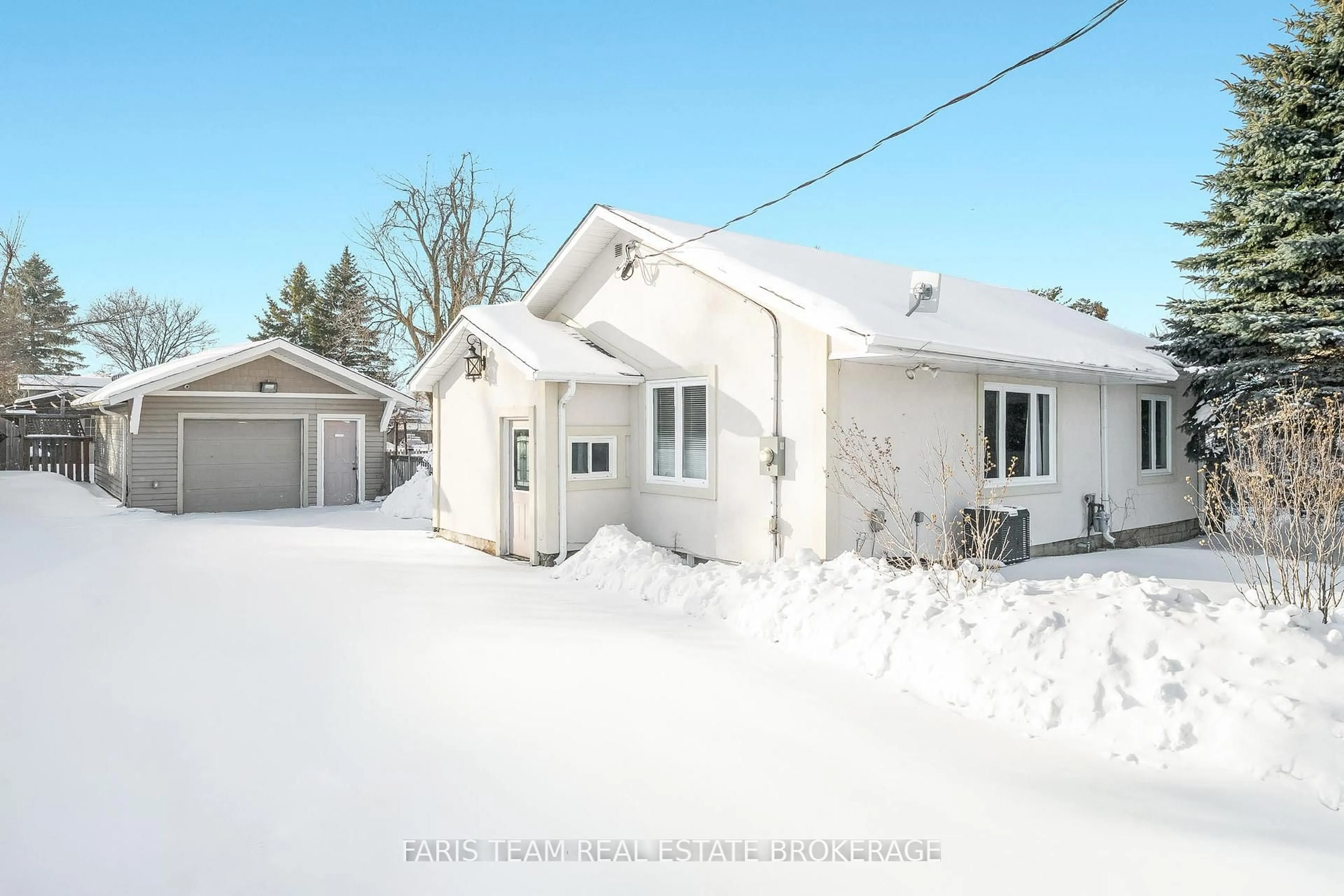 Unknown for 6950 Yonge St, Innisfil Ontario L9S 4P2