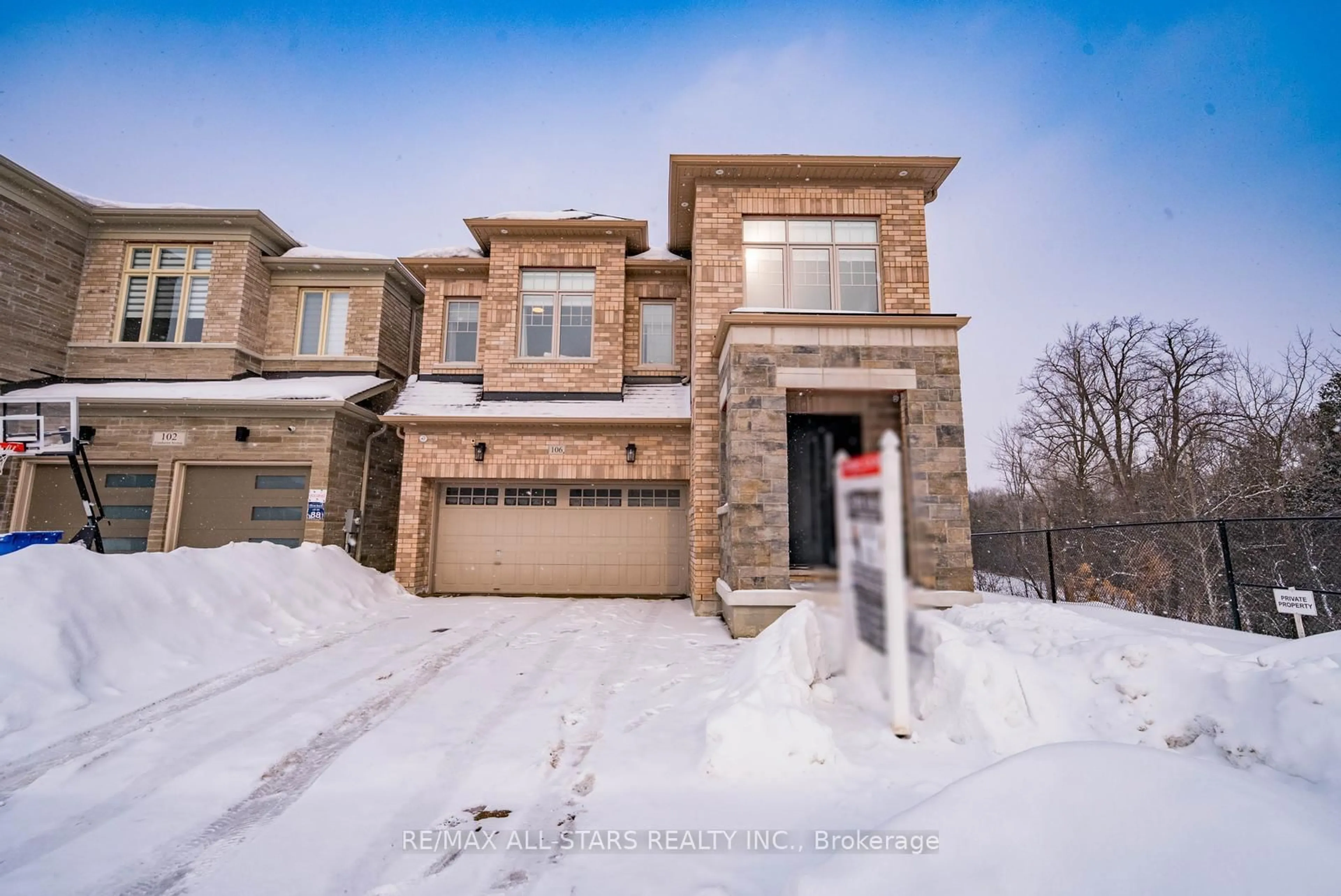 Home with brick exterior material, street for 106 Conductor Ave, Whitchurch-Stouffville Ontario L4A 4X5
