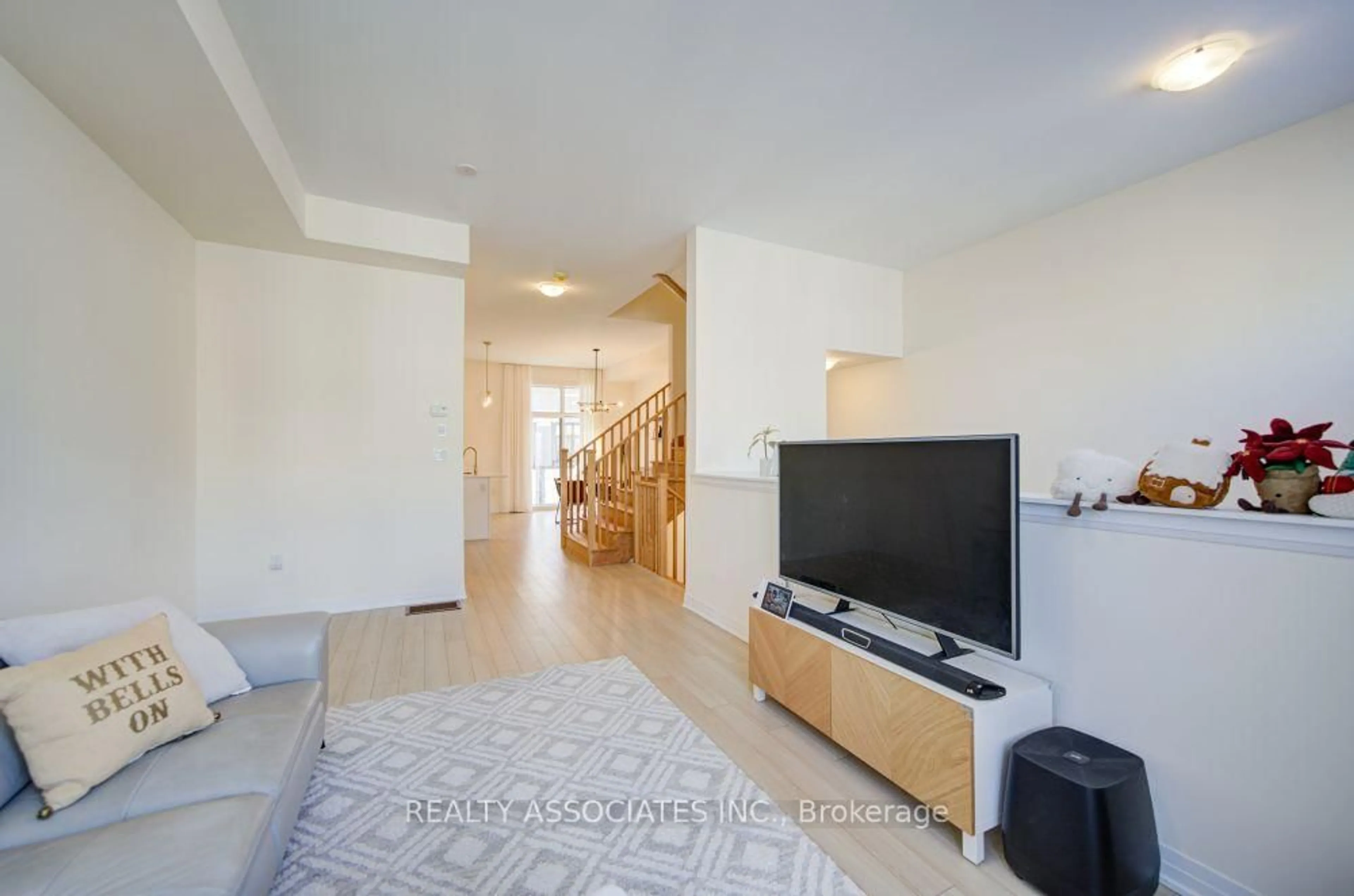 Unknown for 20 Kahshe Lane, Richmond Hill Ontario L4S 0N7