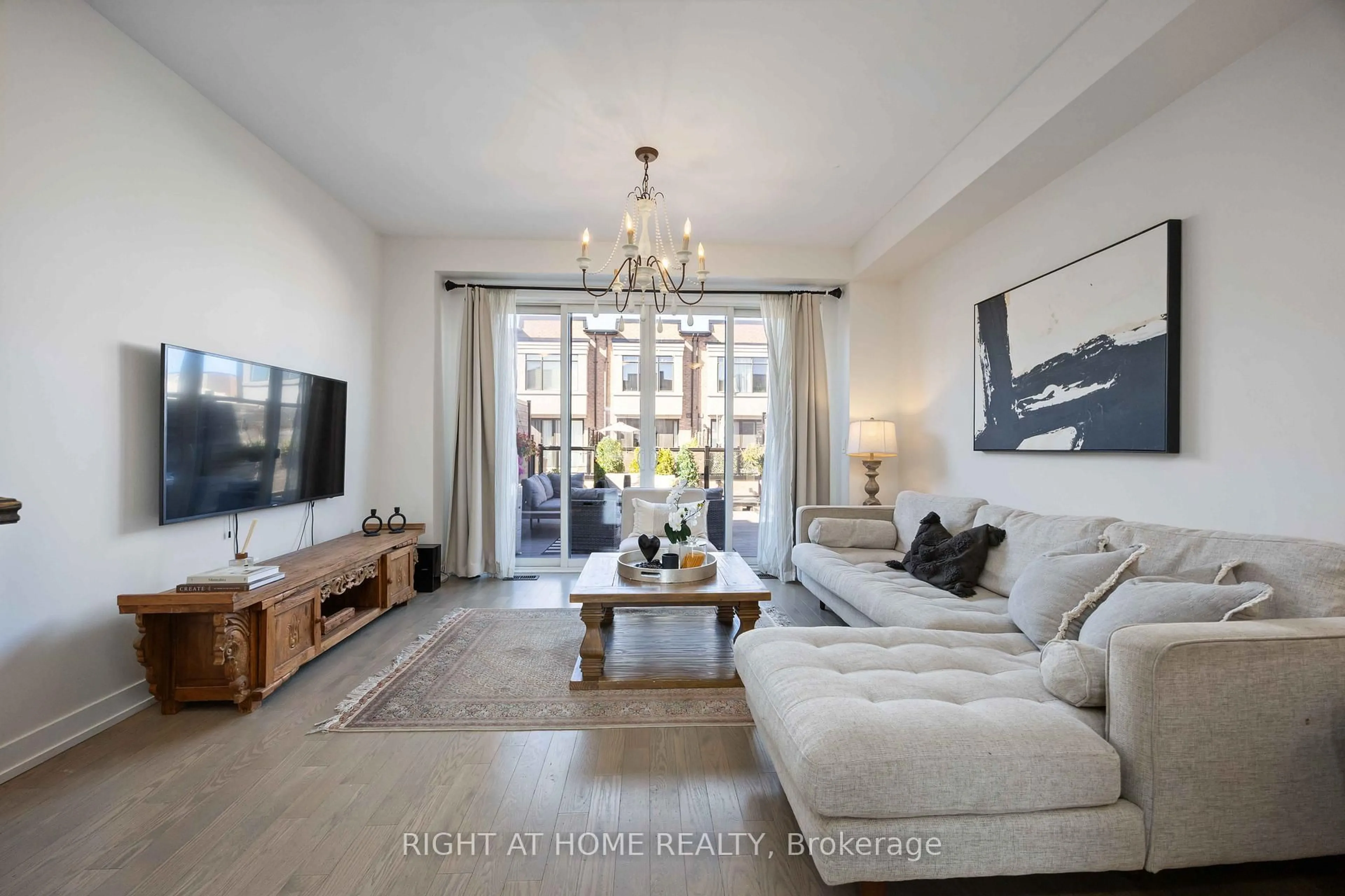 Living room with furniture, unknown for 50 Troon Ave, Vaughan Ontario L6A 4Z2