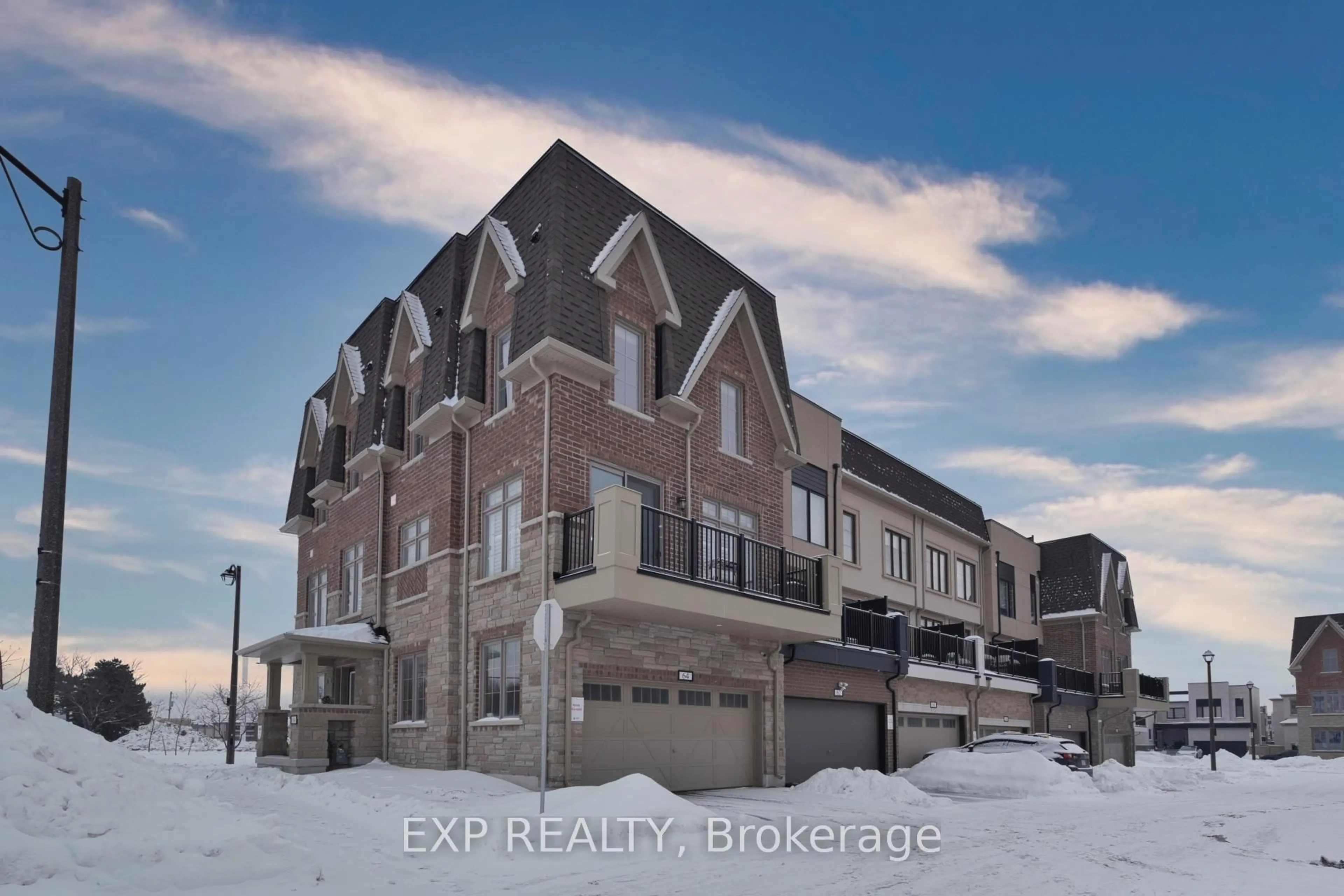 A pic from outside/outdoor area/front of a property/back of a property/a pic from drone, building for 64 Guardhouse Cres, Markham Ontario L6C 3J8