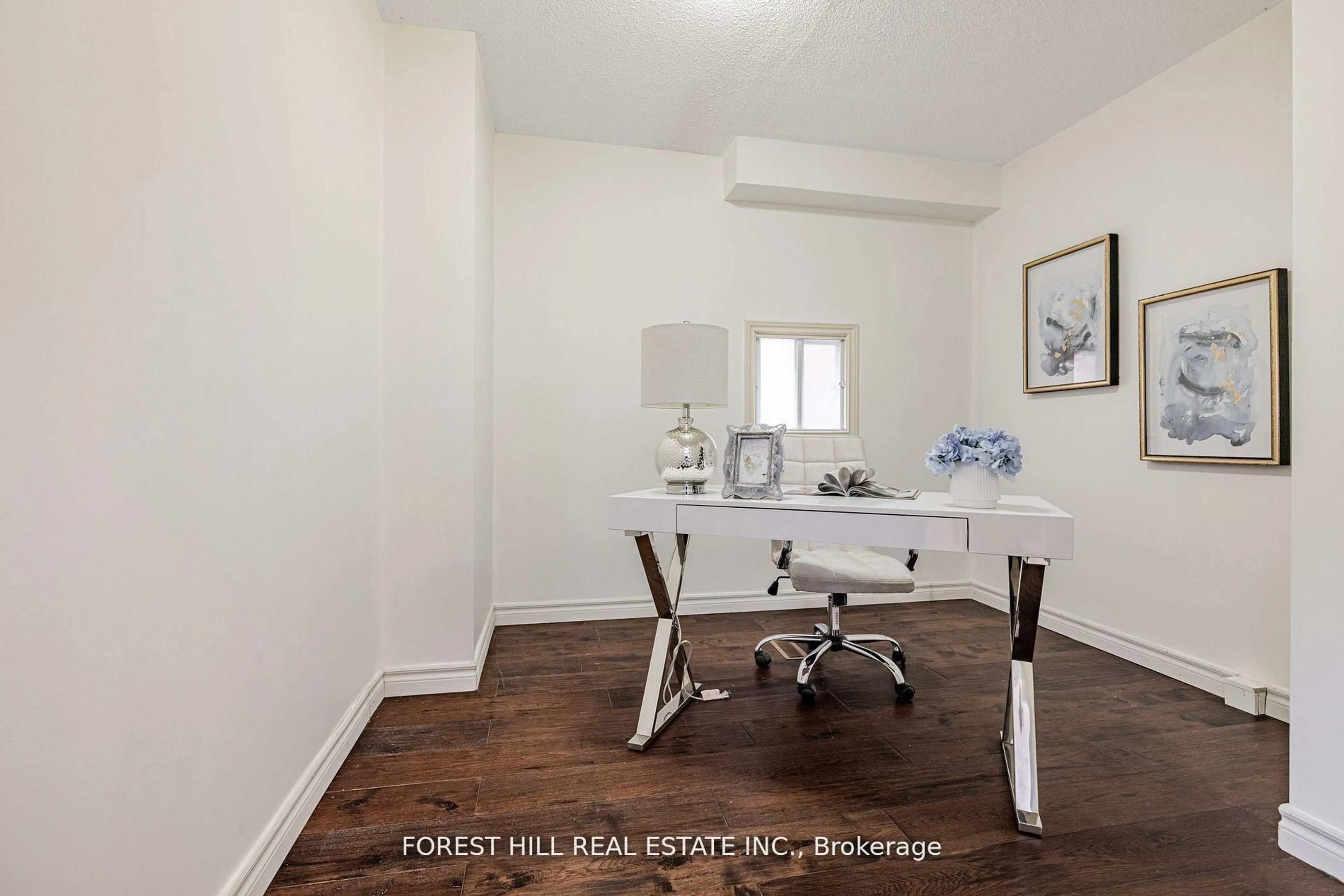 A pic of a room for 51 Briggs Ave, Richmond Hill Ontario L4B 1N6