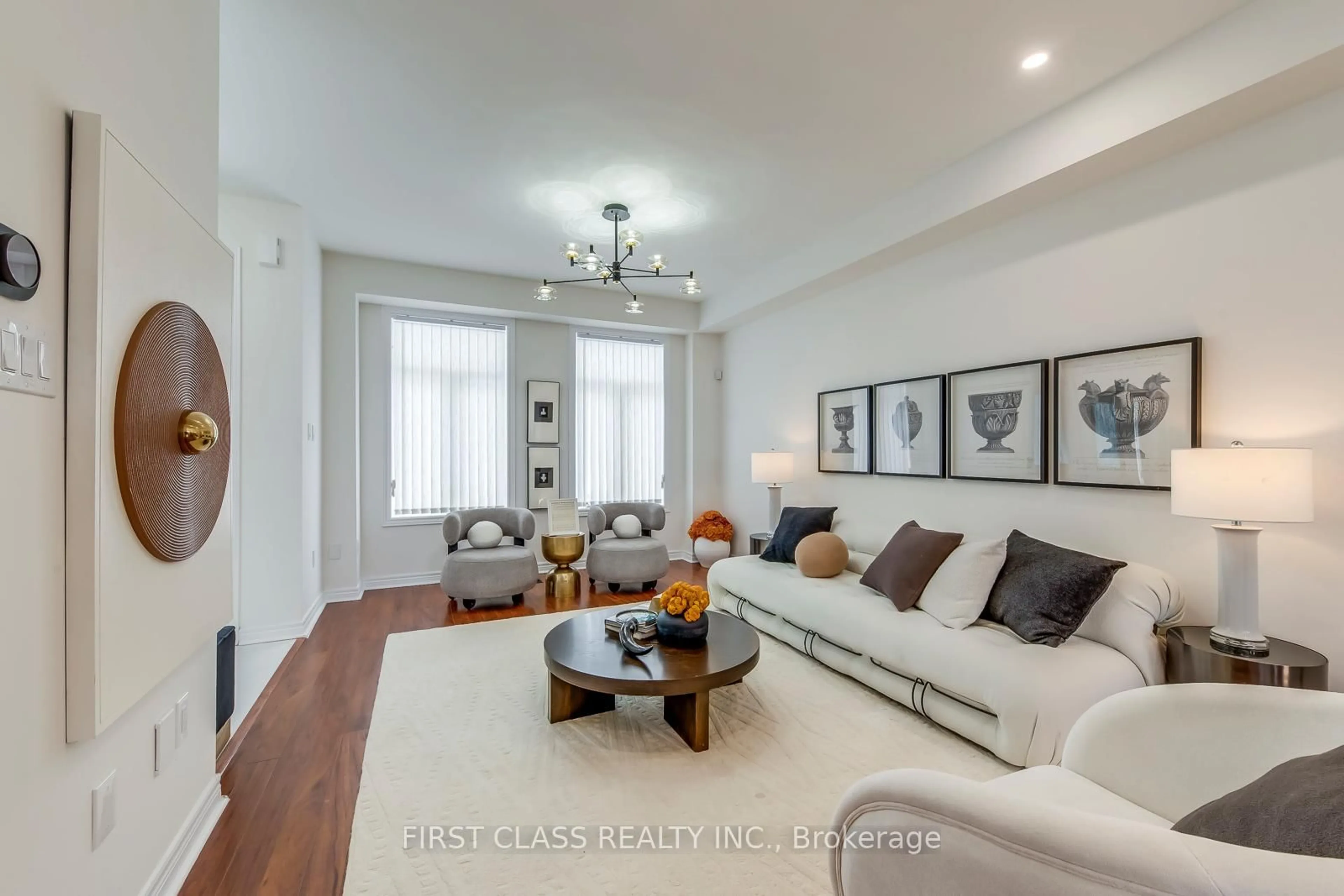 Living room with furniture, unknown for 2987 Bur Oak Ave, Markham Ontario L6B 1E3