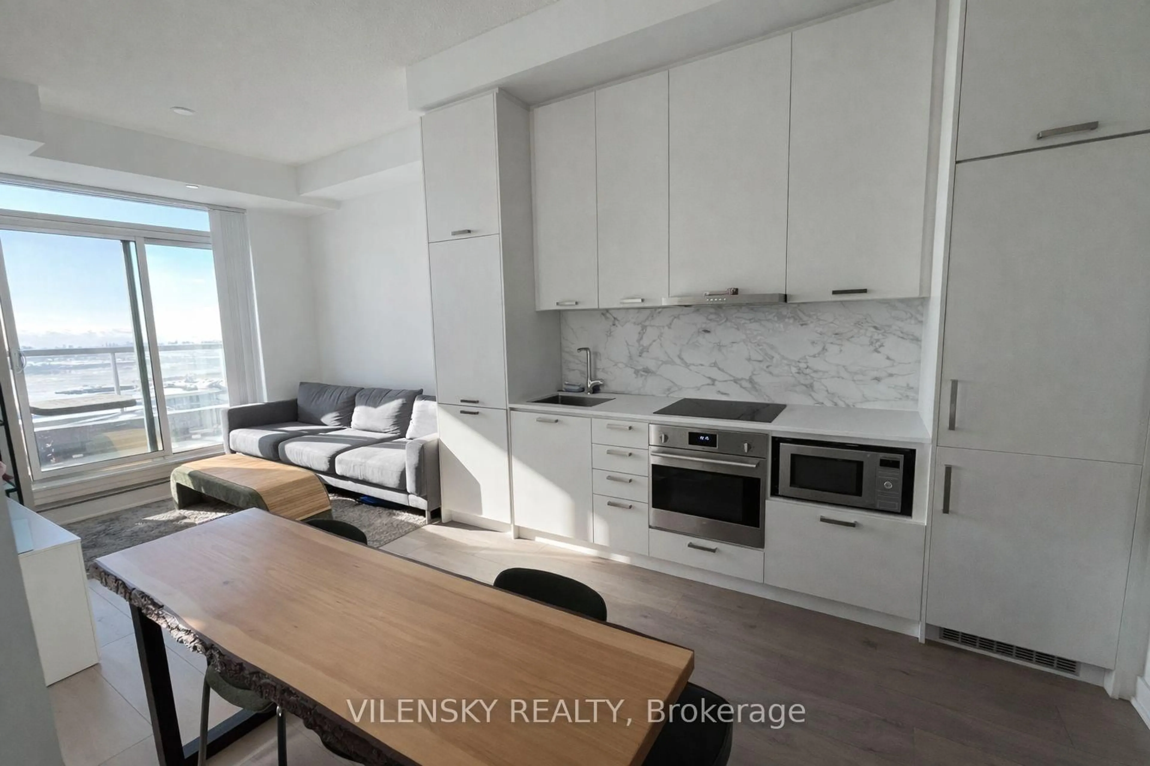 Open concept kitchen, unknown for 10 Honeycrisp Cres #1206, Vaughan Ontario L4K 0M7
