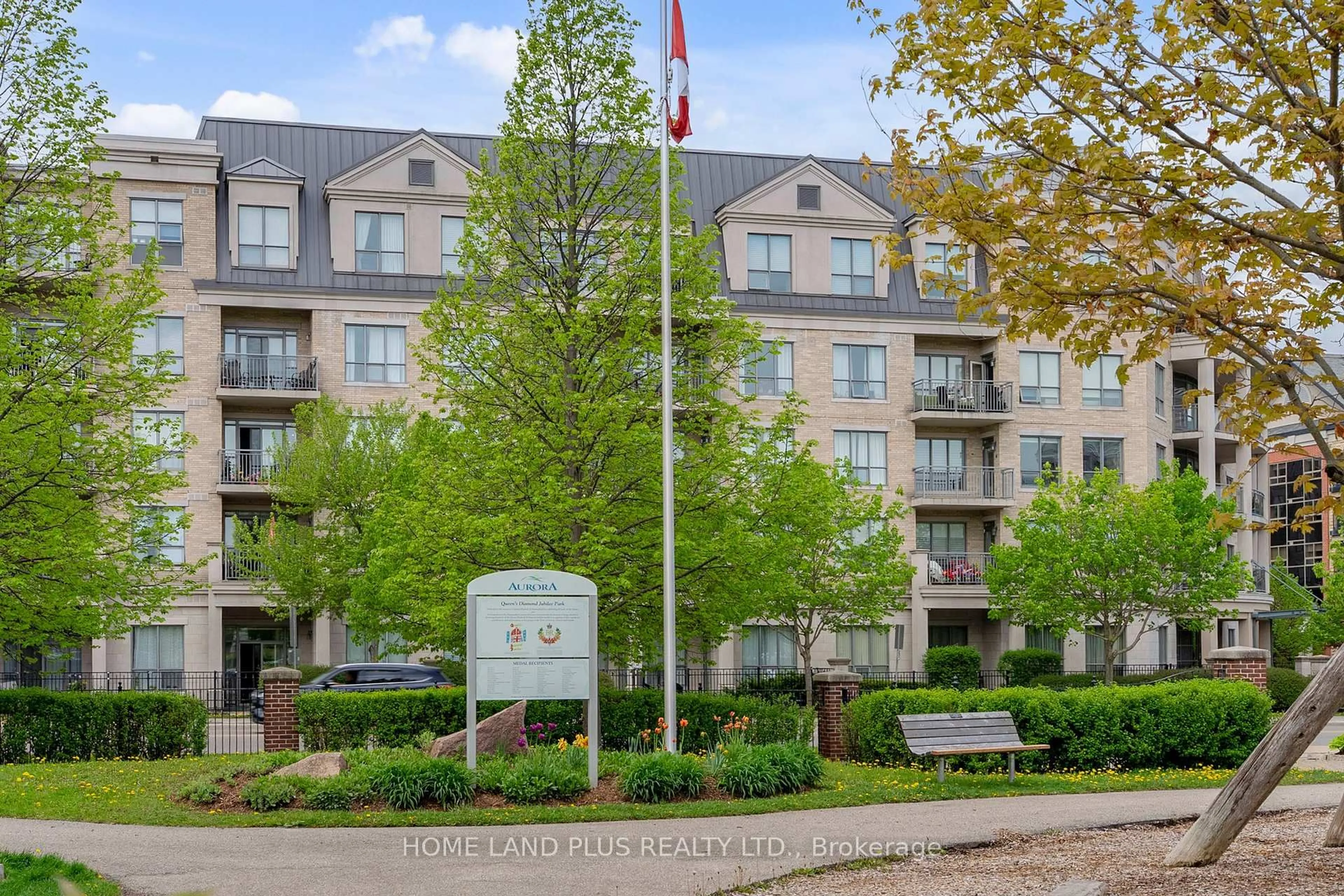 Unknown for 180 John West Way #422, Aurora Ontario L4G 0R3