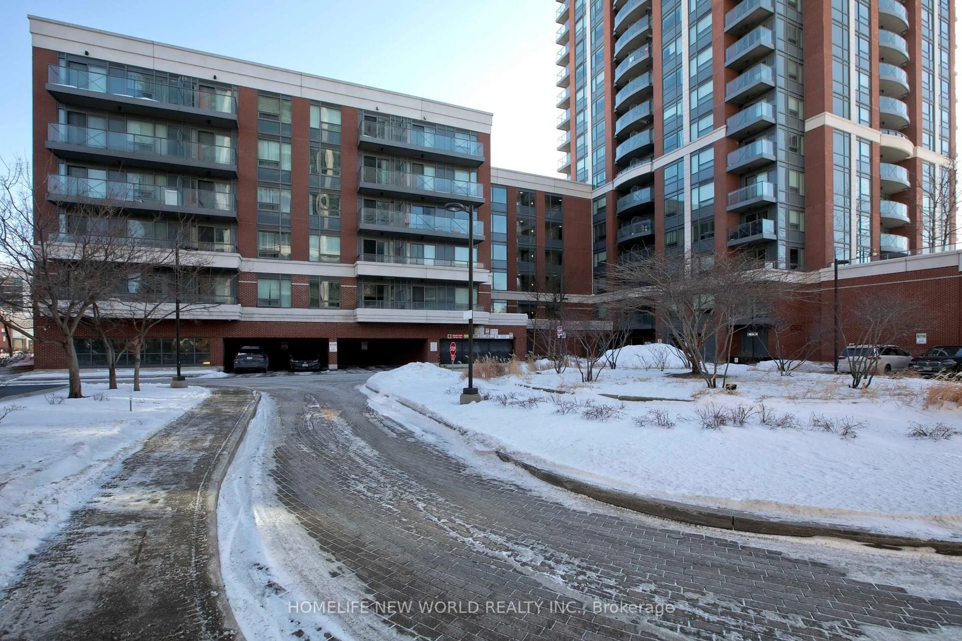 Unknown for 8200 Birchmount Rd #905, Markham Ontario L3R 9W1
