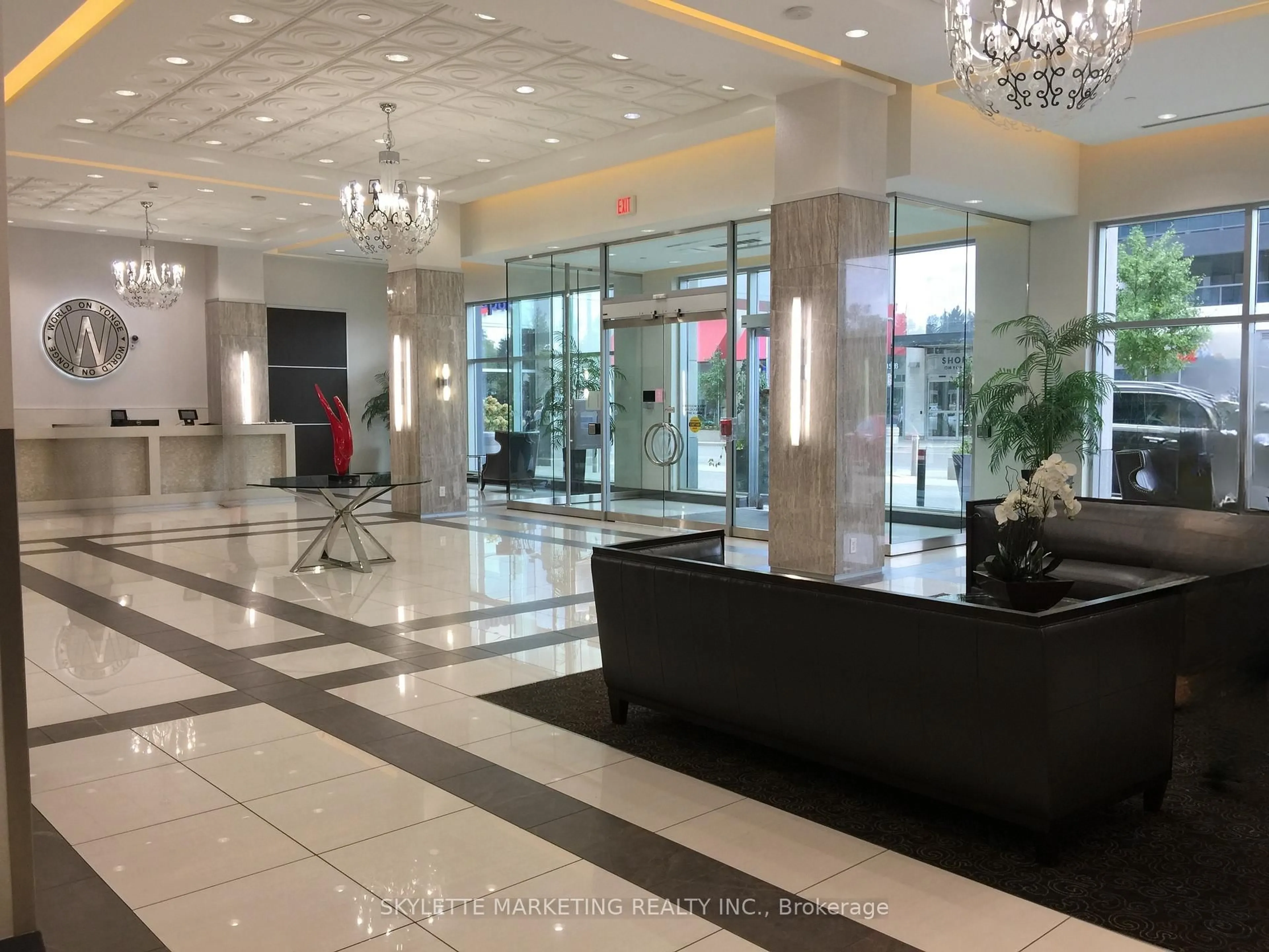 Lobby for 7161 Yonge St ##1427, Markham Ontario L3T 0C8