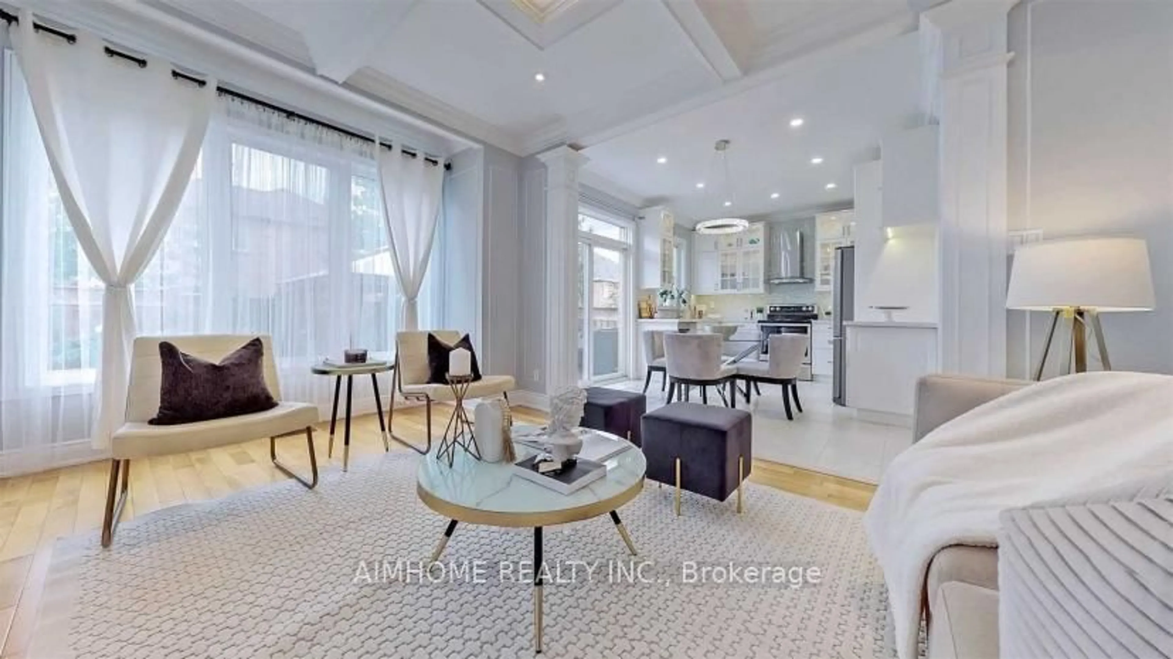 Open concept kitchen, ceramic/tile floor for 142 Alfred Smith Way, Newmarket Ontario L3X 3B9