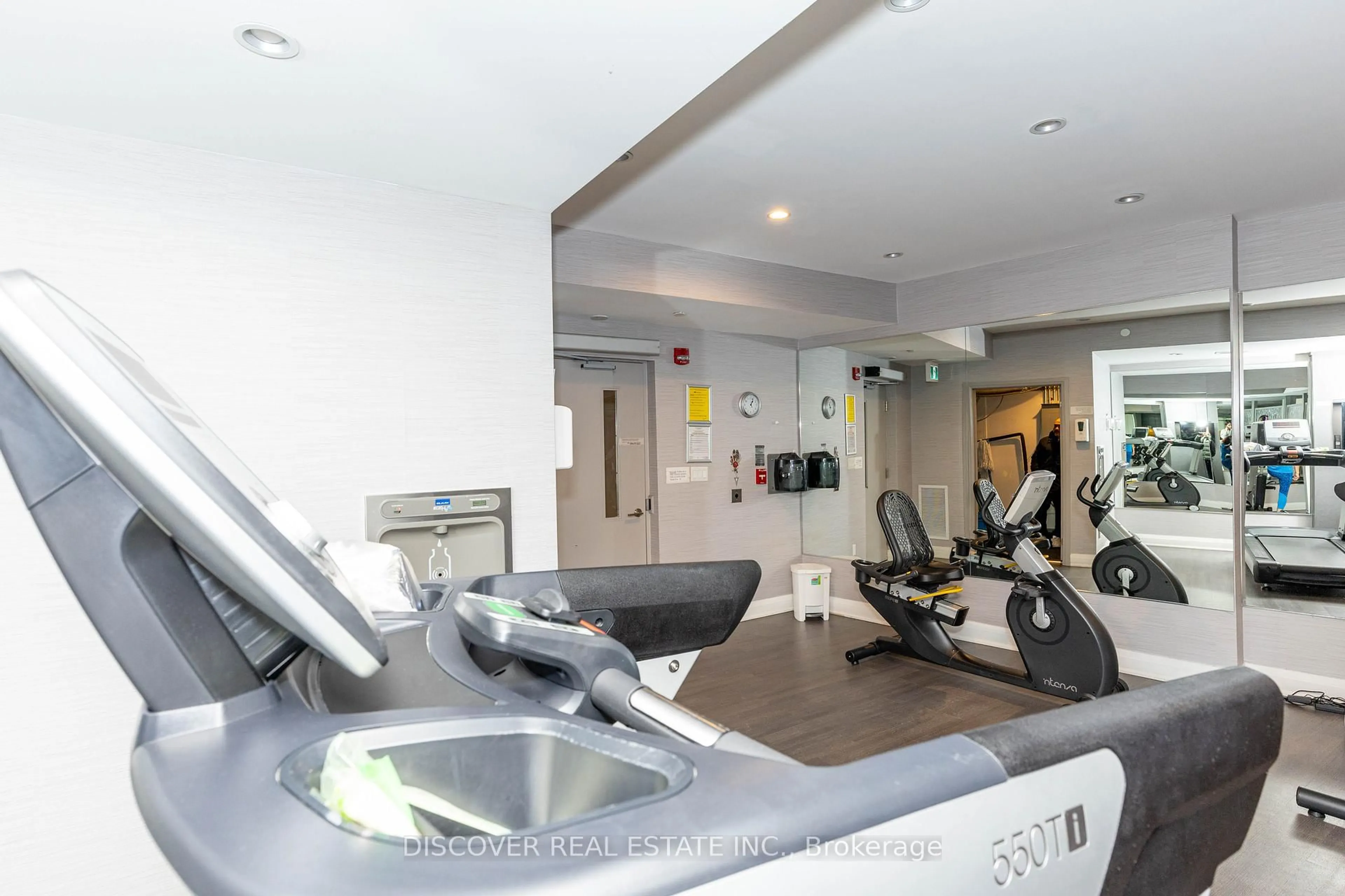 Gym or fitness room for 58 Adam Sellers St #507, Markham Ontario L6B 1P5