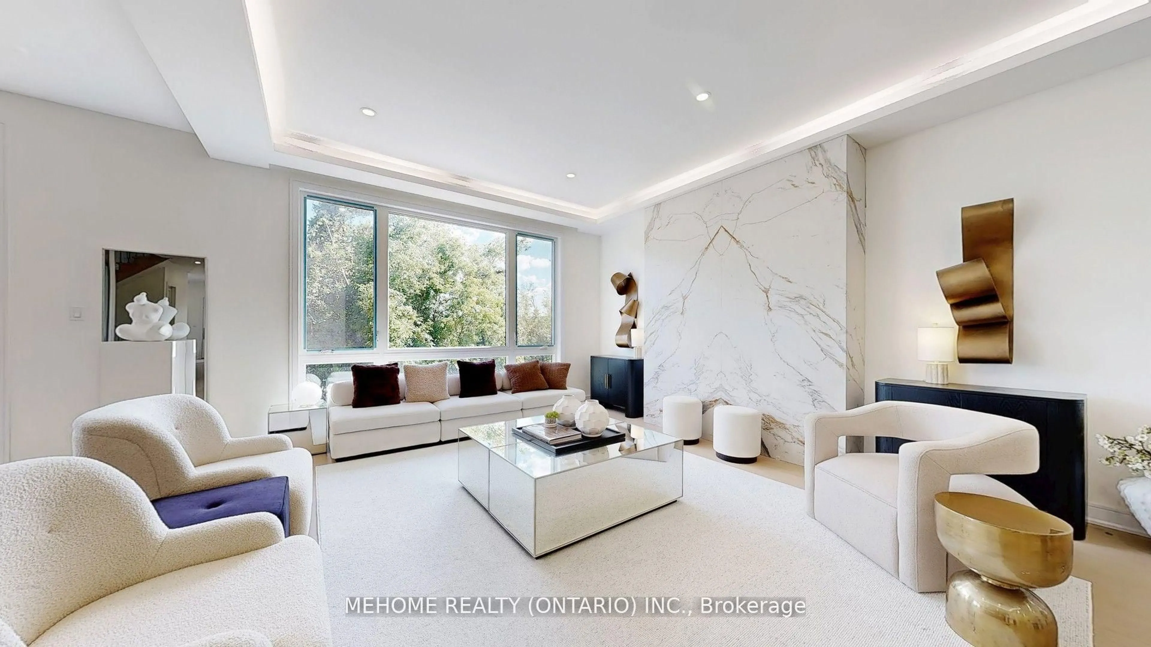 Living room with furniture, ceramic/tile floor for 81 Post Oak Dr, Richmond Hill Ontario L4E 4G9