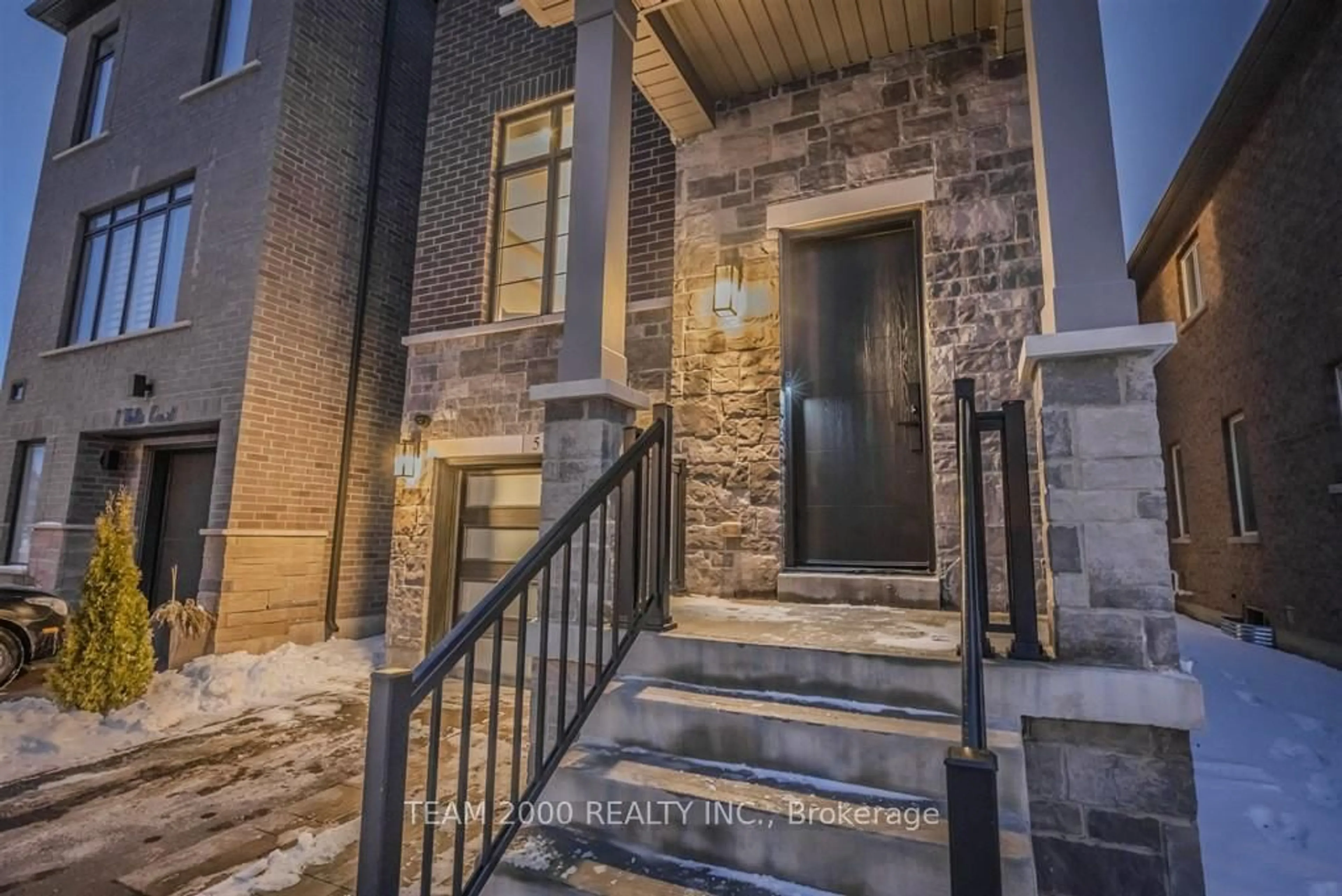 Unknown for 5 Velia Crt, Vaughan Ontario L4H 4S5