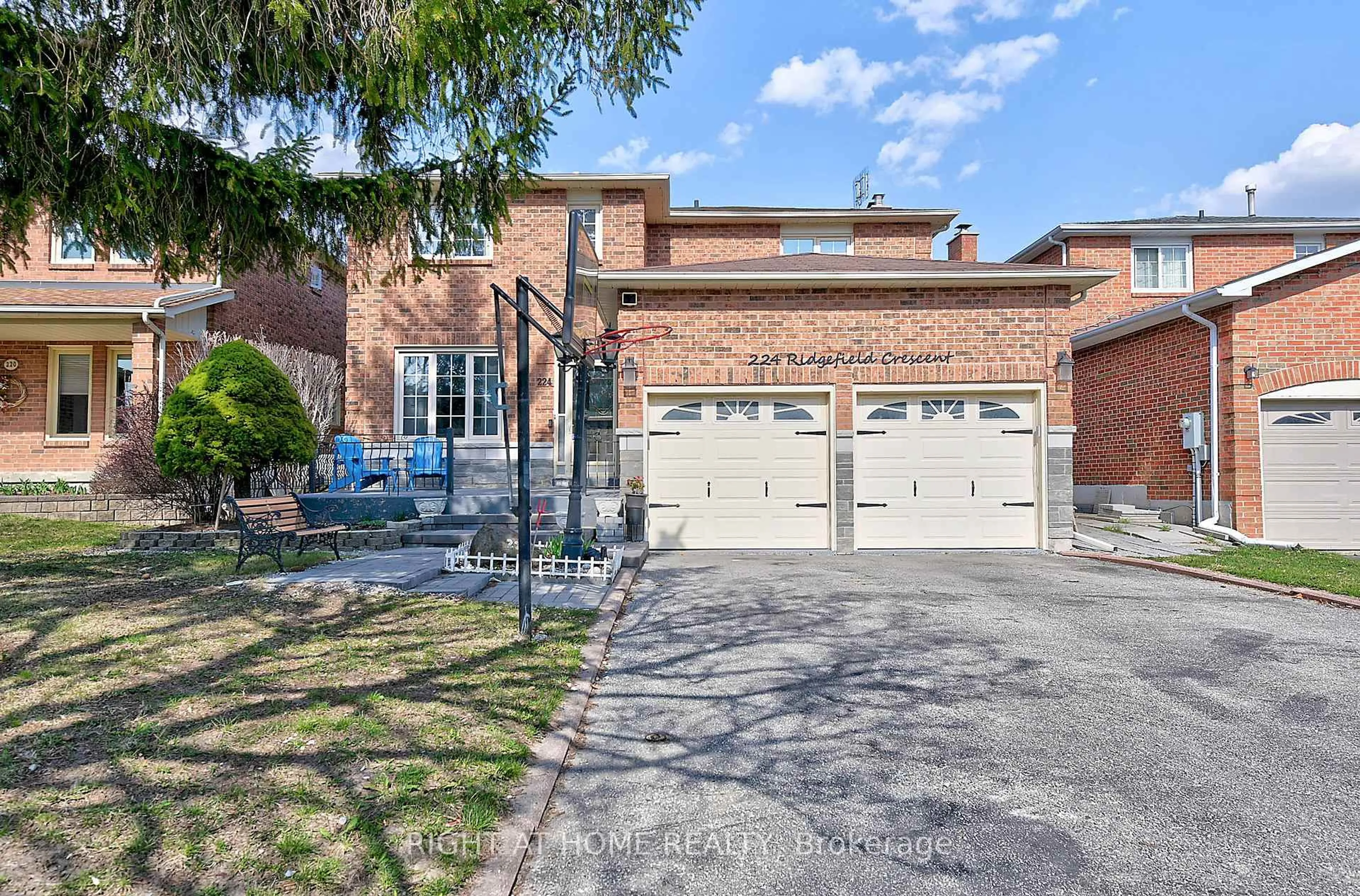 Home with brick exterior material, street for 224 Ridgefield Cres, Vaughan Ontario L6A 1J6