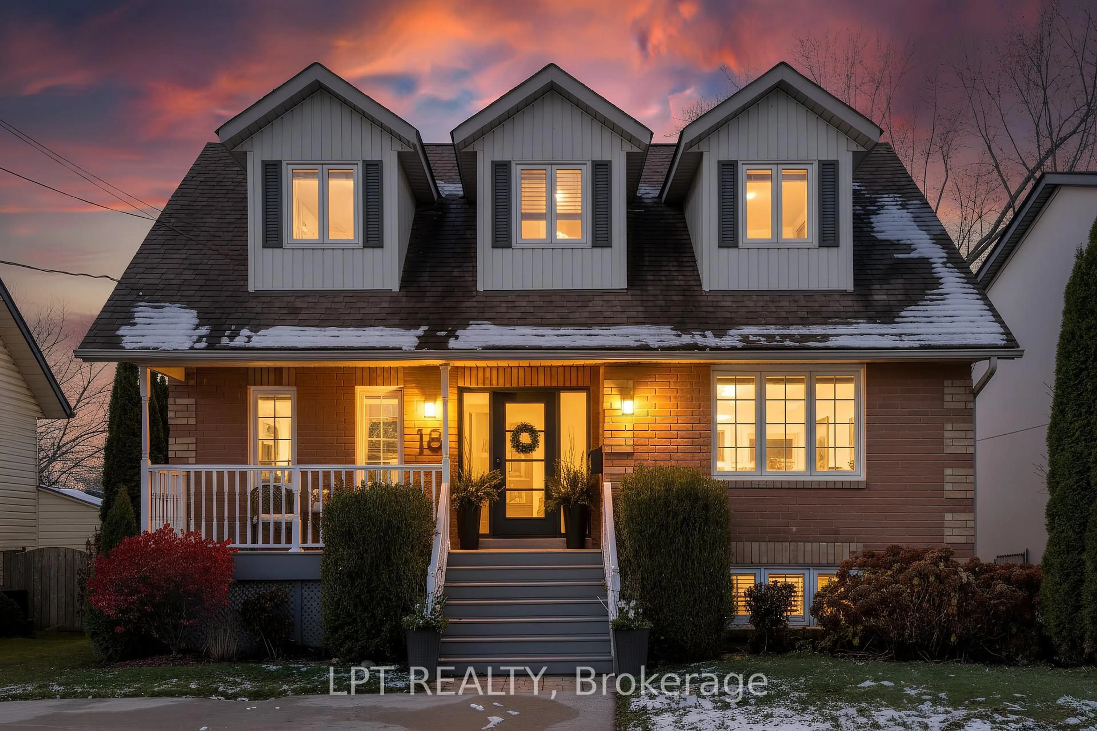 Home with brick exterior material, street for 18 Canal St, Georgina Ontario L4P 1K5