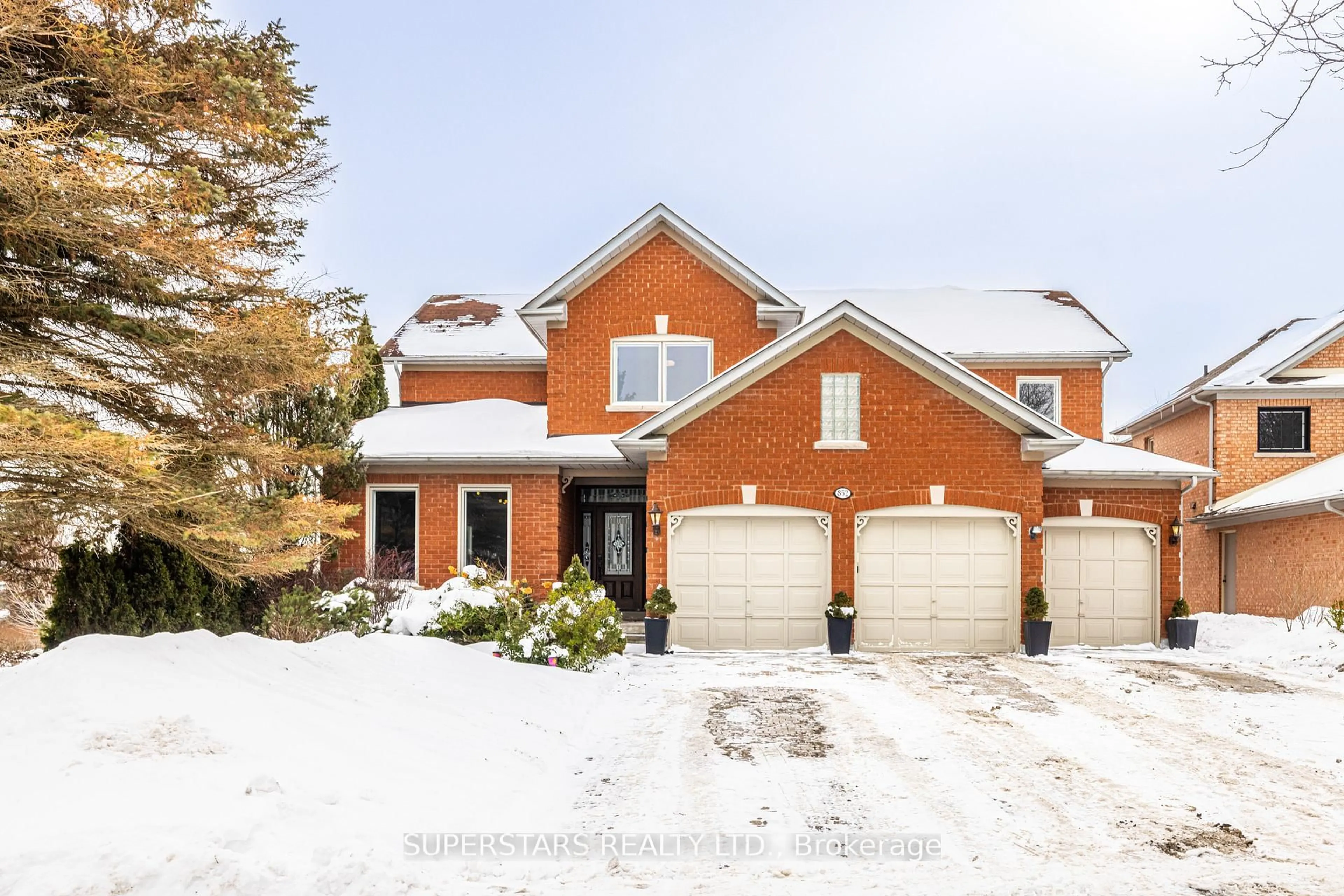Home with brick exterior material, street for 852 Norwick Rd, Newmarket Ontario L3X 1K8
