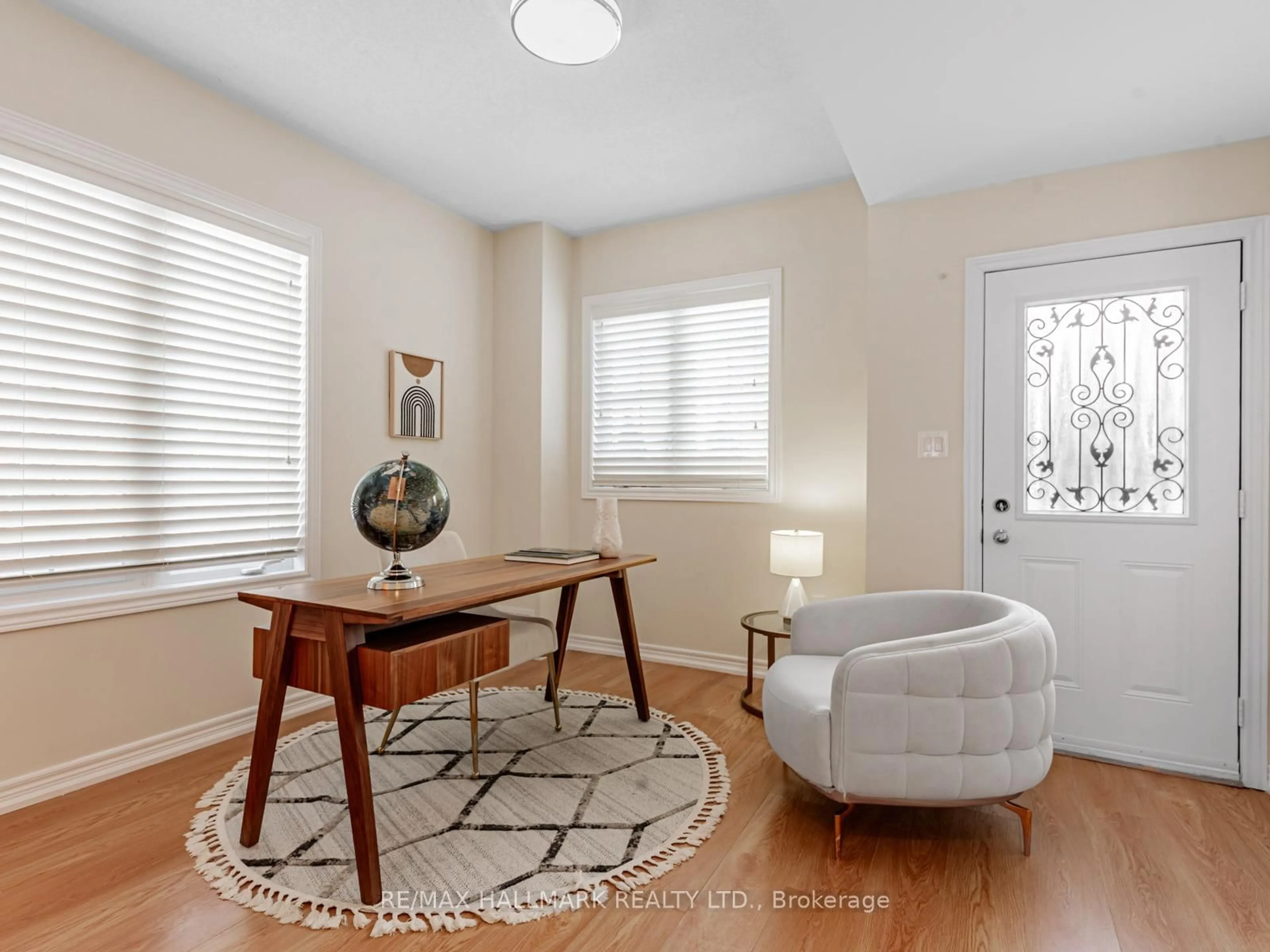 Living room with furniture, unknown for 15 Old Colony Rd #102, Richmond Hill Ontario L4E 4L5