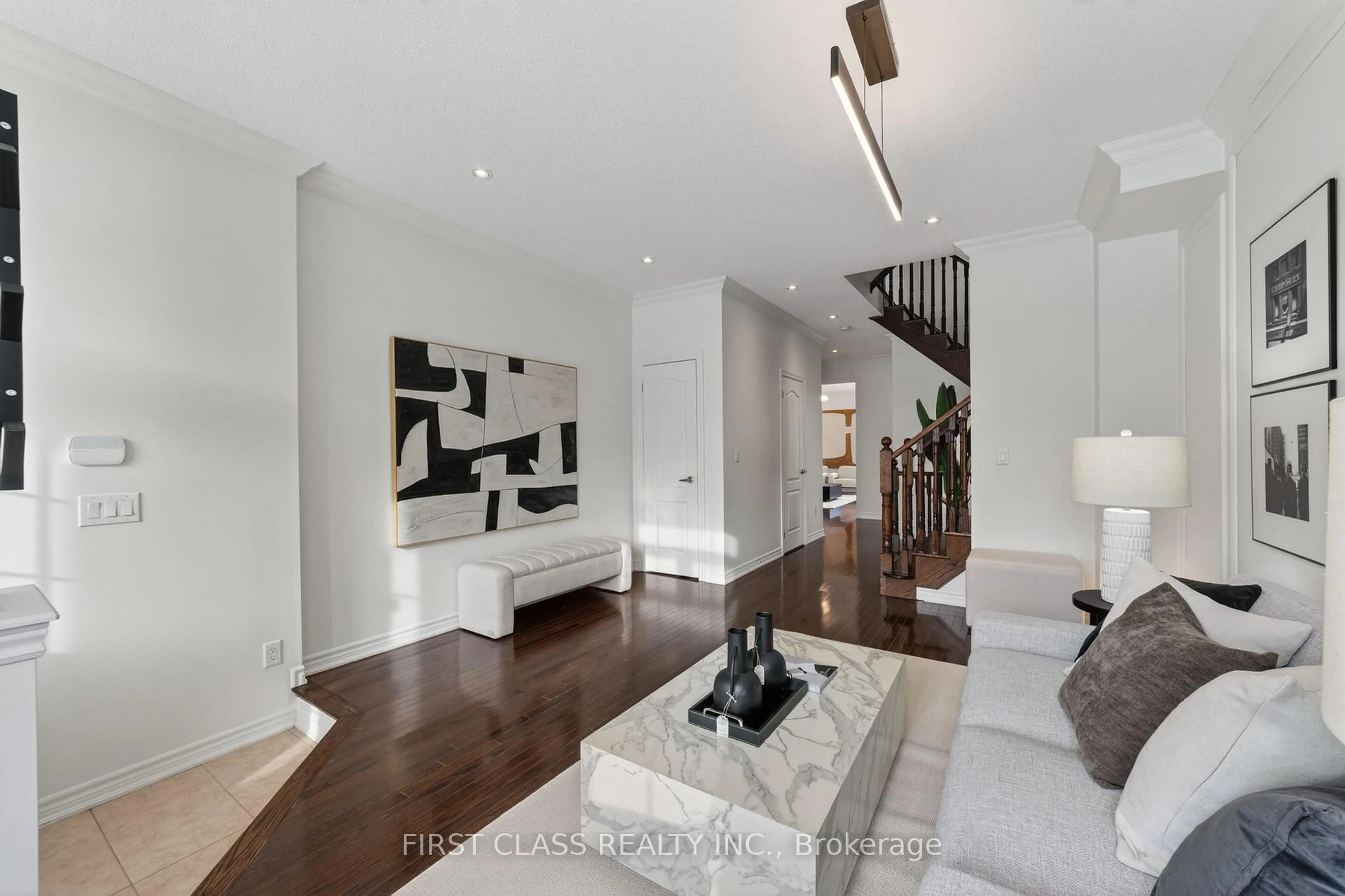 Indoor entryway for 92 Living Cres, Markham Ontario L6C 0T4