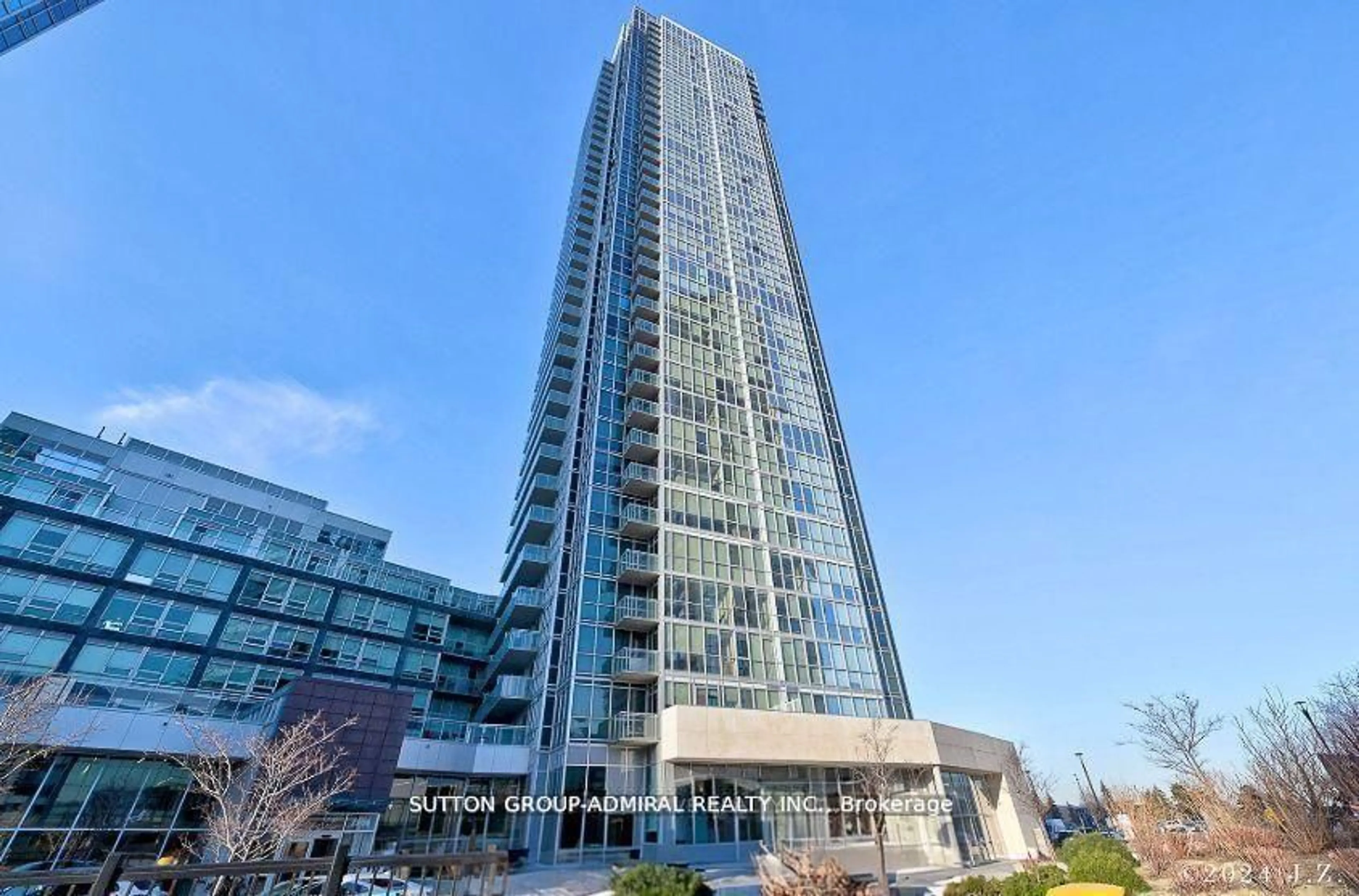 Indoor foyer for 2908 Highway 7 #1101, Vaughan Ontario L4K 0K5