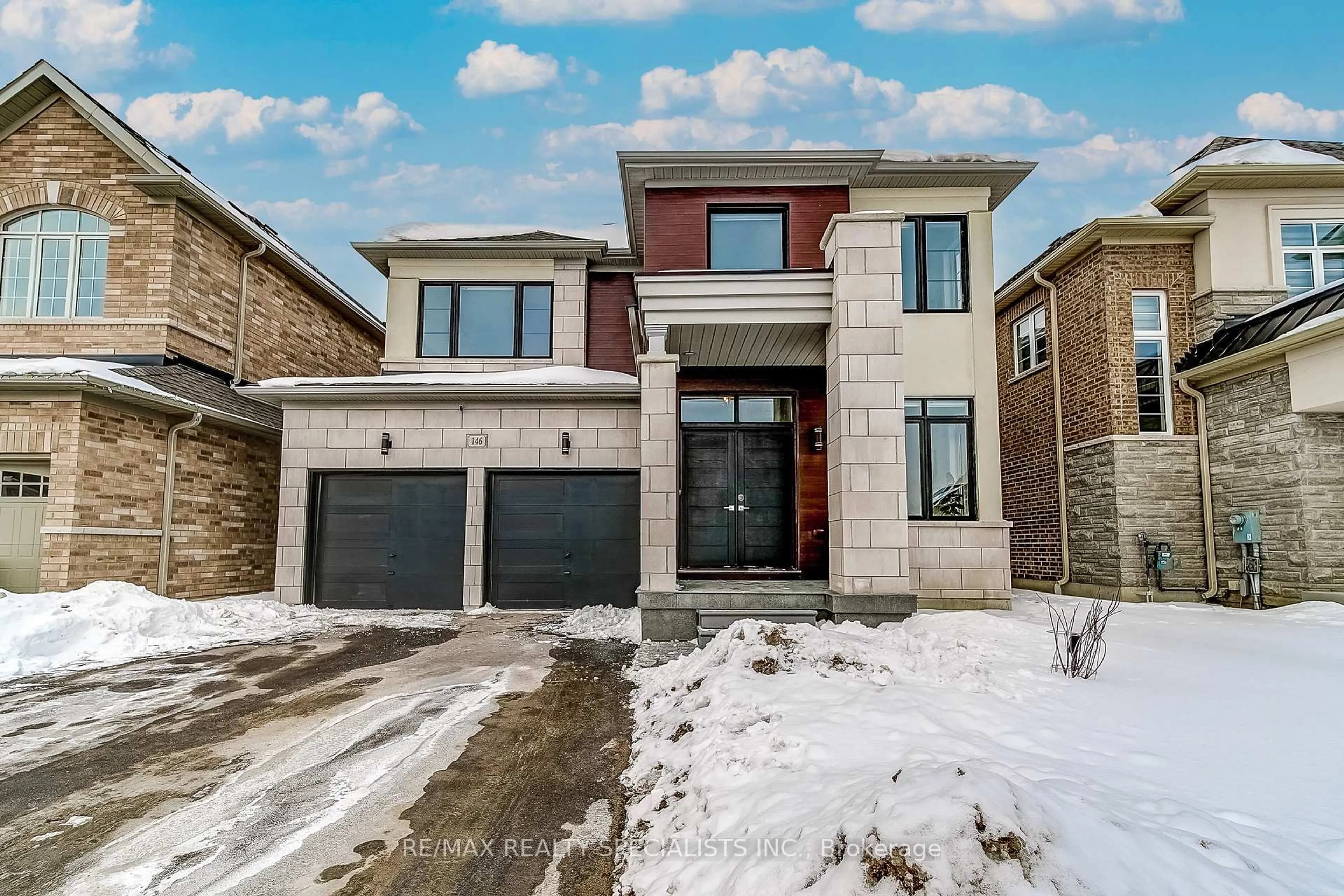 Home with brick exterior material, street for 146 Jonkman Blvd, Bradford West Gwillimbury Ontario L3Z 4J8