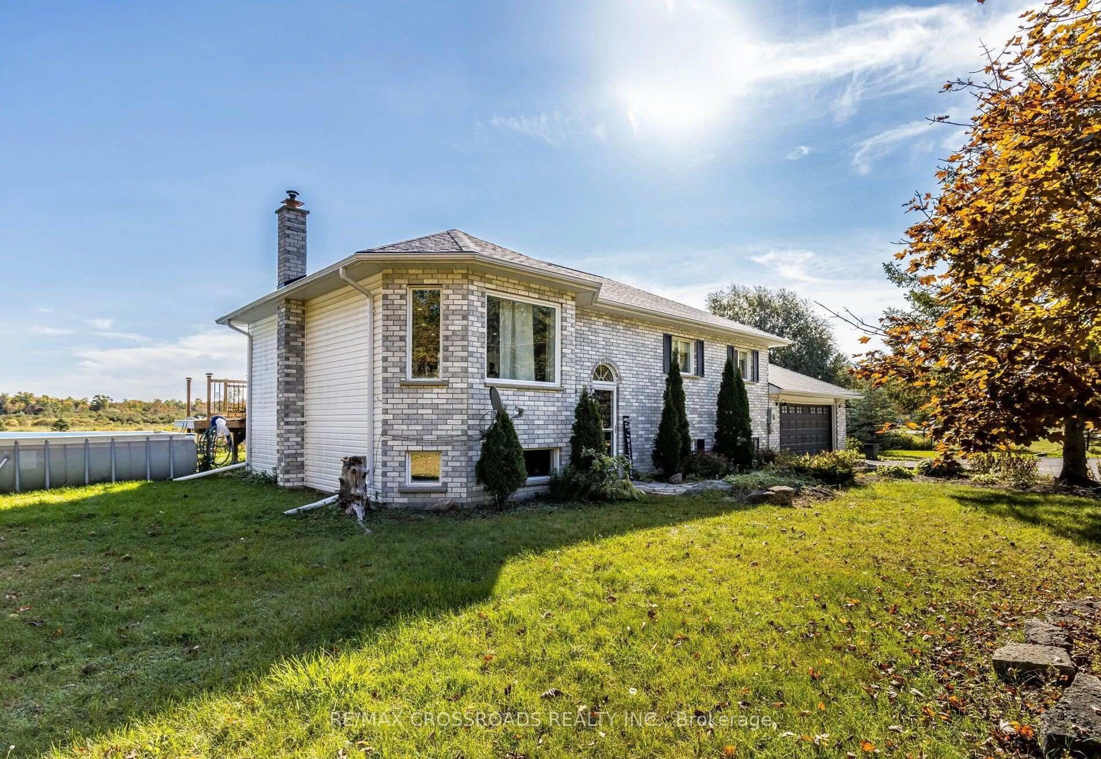 A pic from outside/outdoor area/front of a property/back of a property/a pic from drone, unknown for 7093 Concession 3 Rd, Adjala-Tosorontio Ontario L0M 1M0