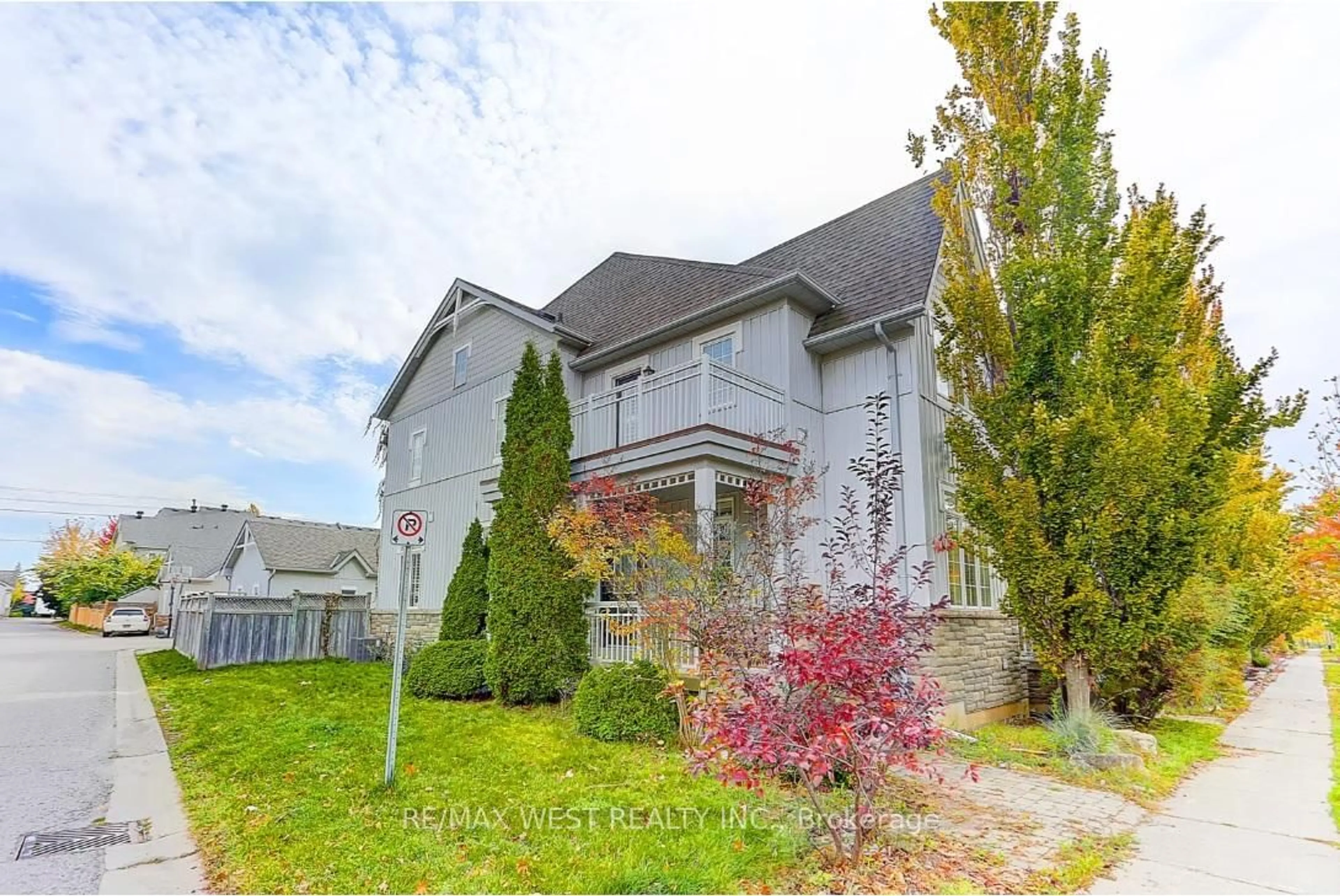 Unknown for 11 Dancer's Dr, Markham Ontario L6C 2C4