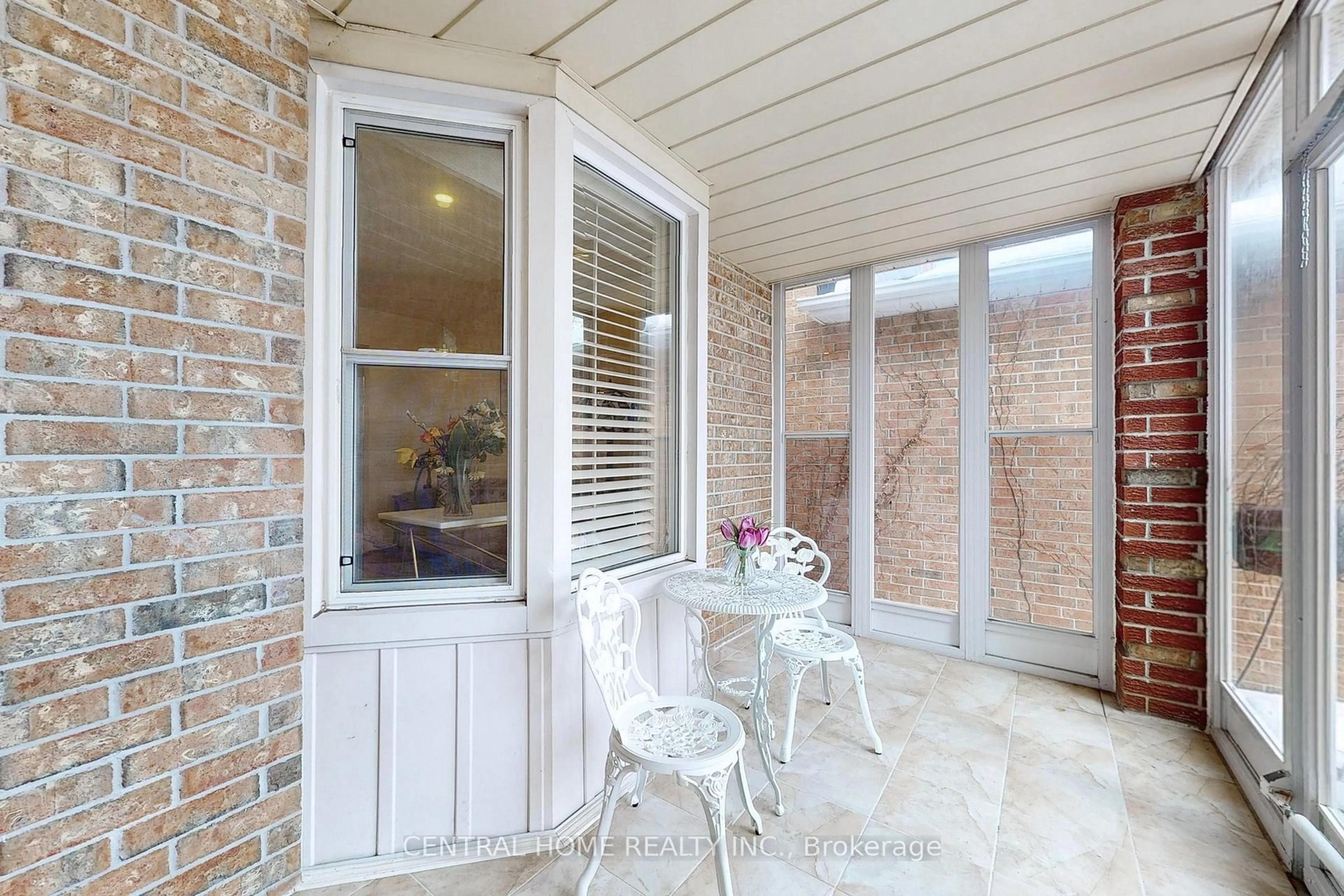 Unknown for 23 Heatherton Way, Vaughan Ontario L4J 3E6