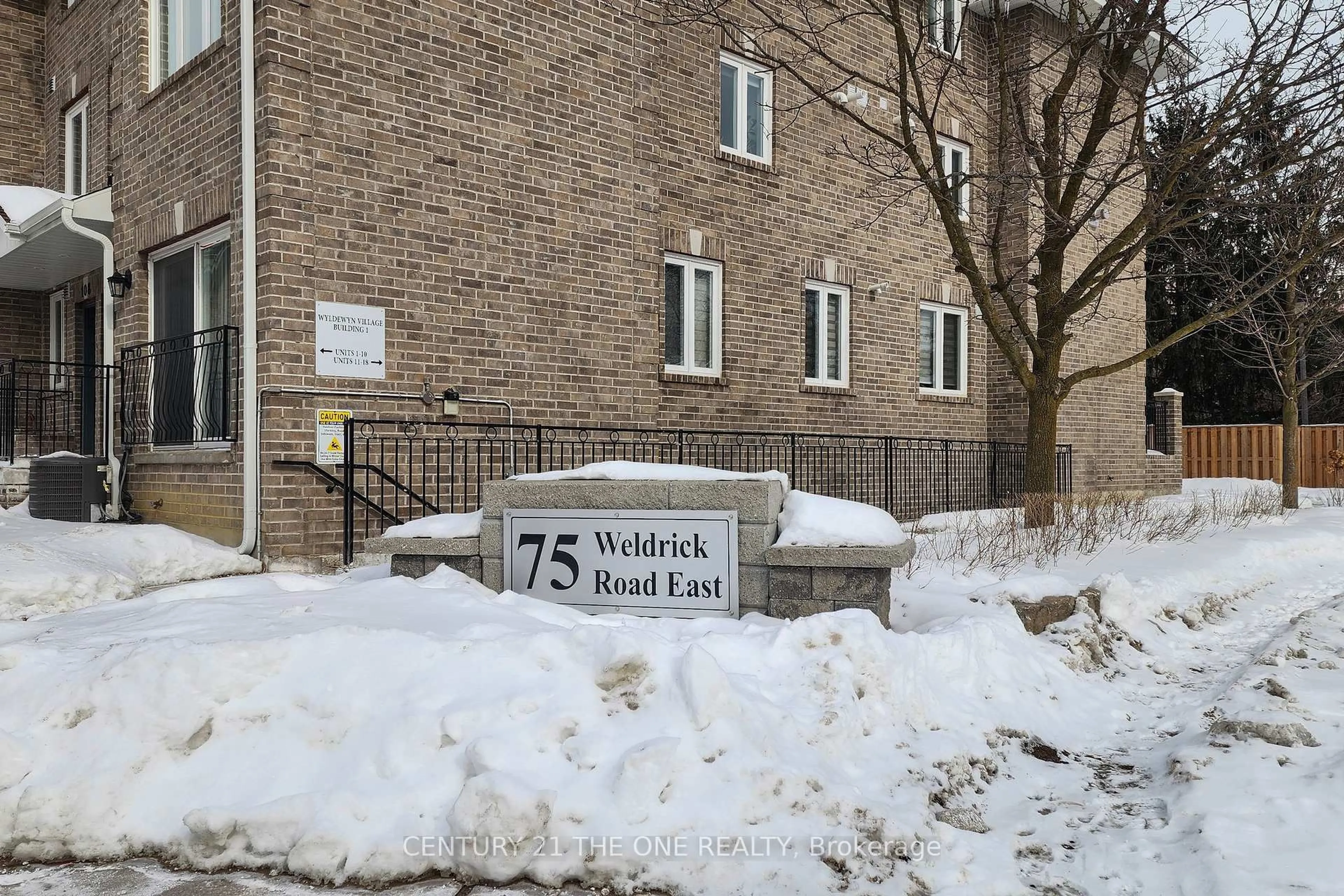 Parking for 75 Weldrick Rd #1004, Richmond Hill Ontario L4C 0H9