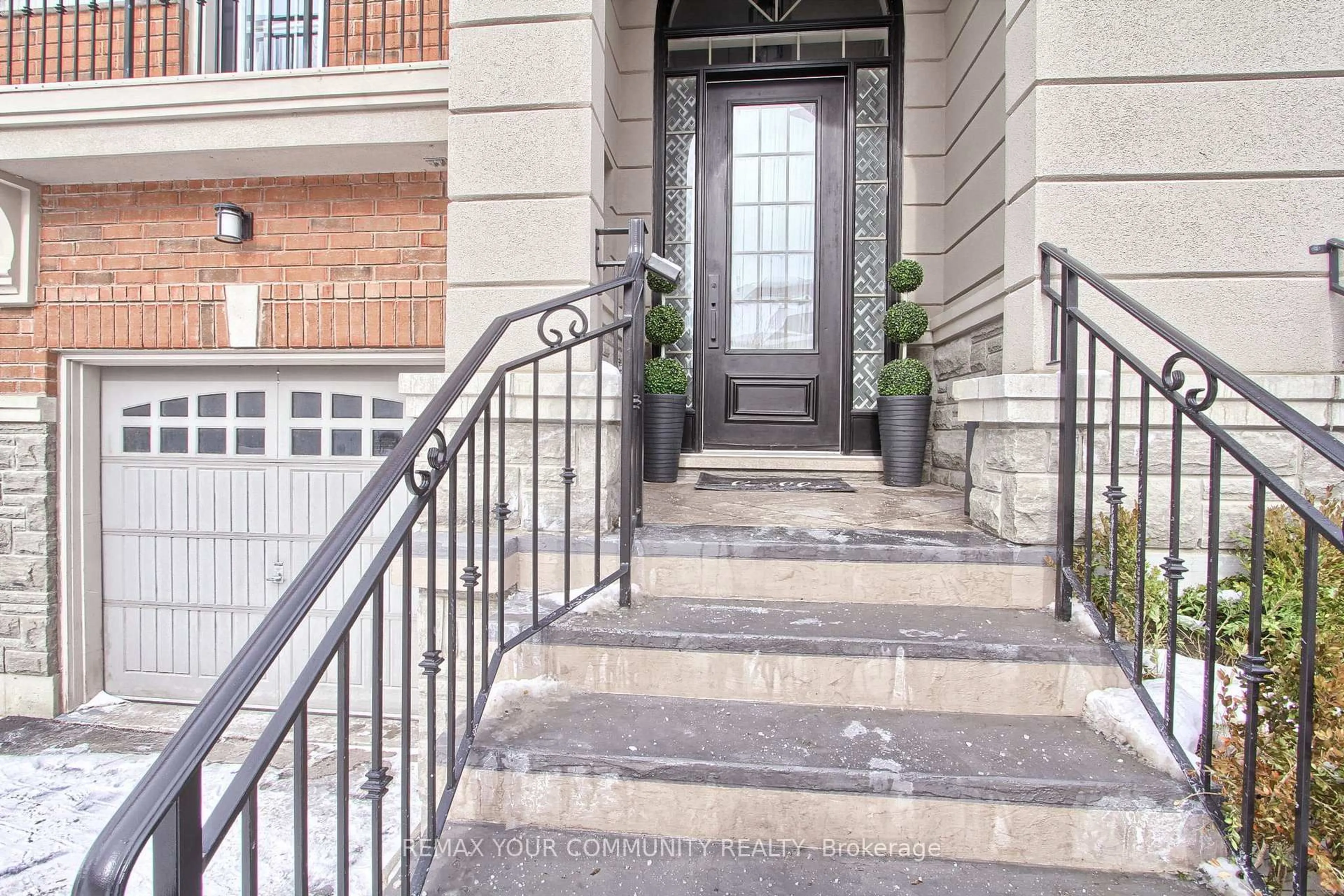 Unknown for 69 Hansard Dr, Vaughan Ontario L4H 0V7