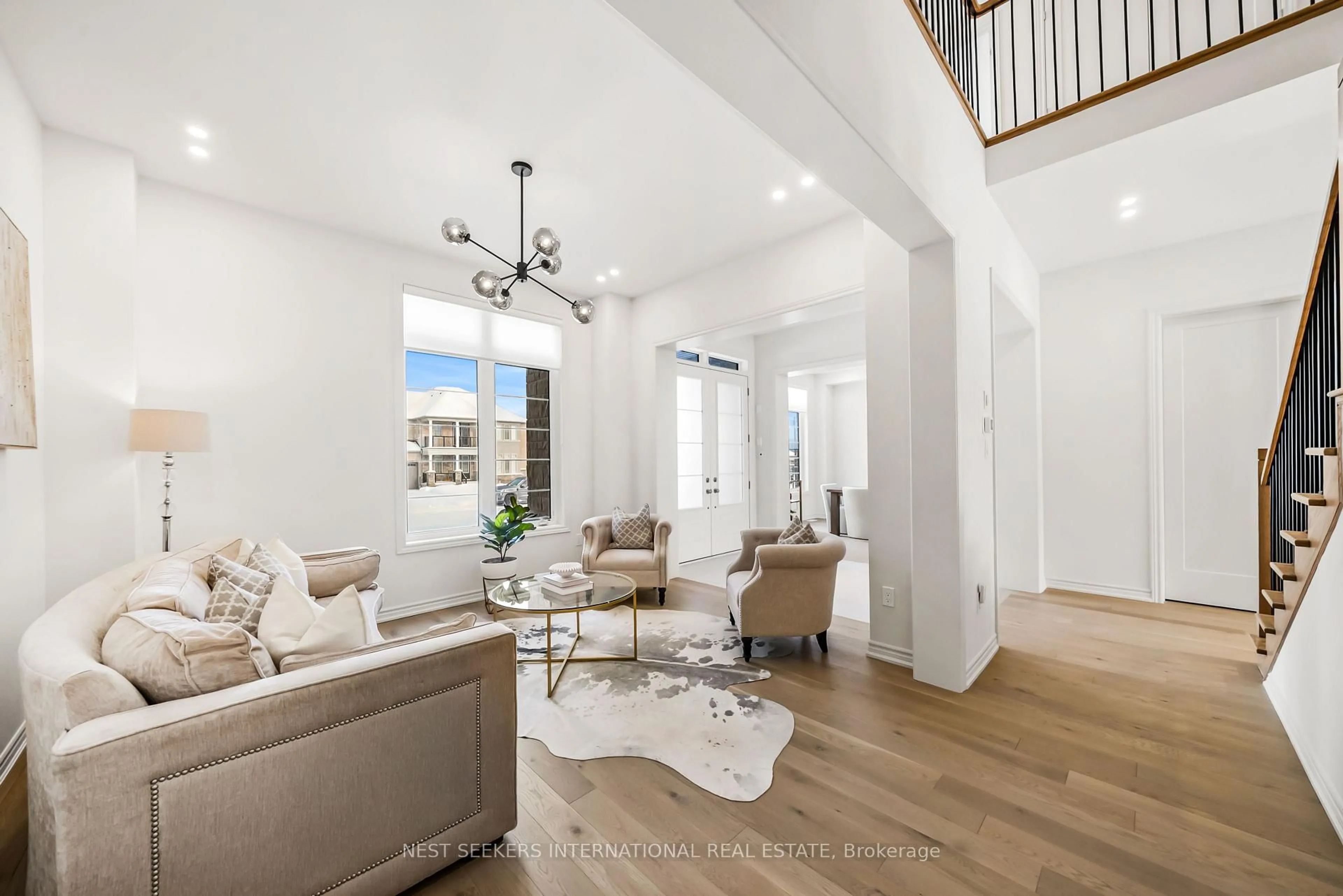 Living room with furniture, unknown for 29 Marigold Blvd, Adjala-Tosorontio Ontario L0G 1W0