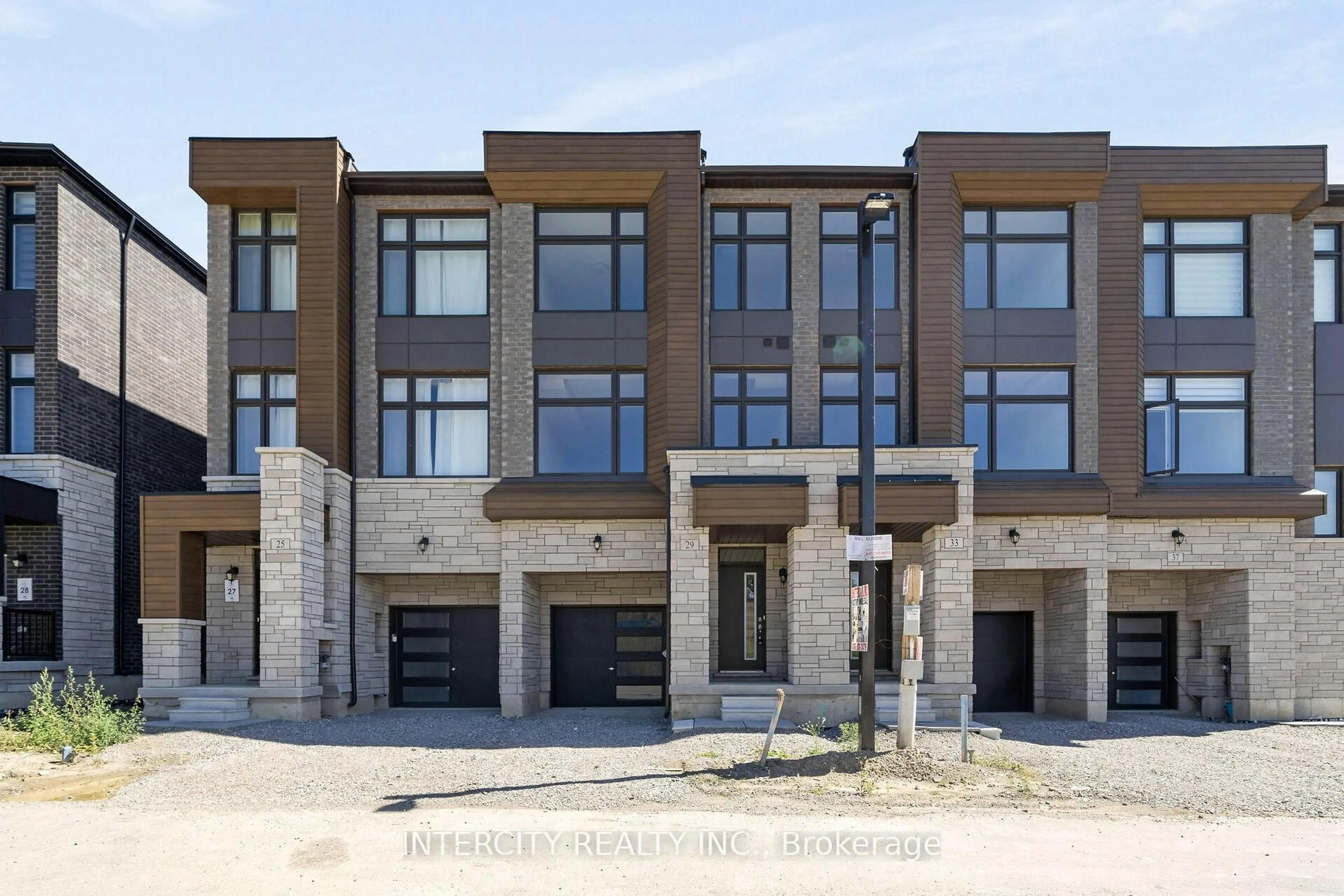 Home with brick exterior material, street for 29 Drainie St, Vaughan Ontario L4H 5J3