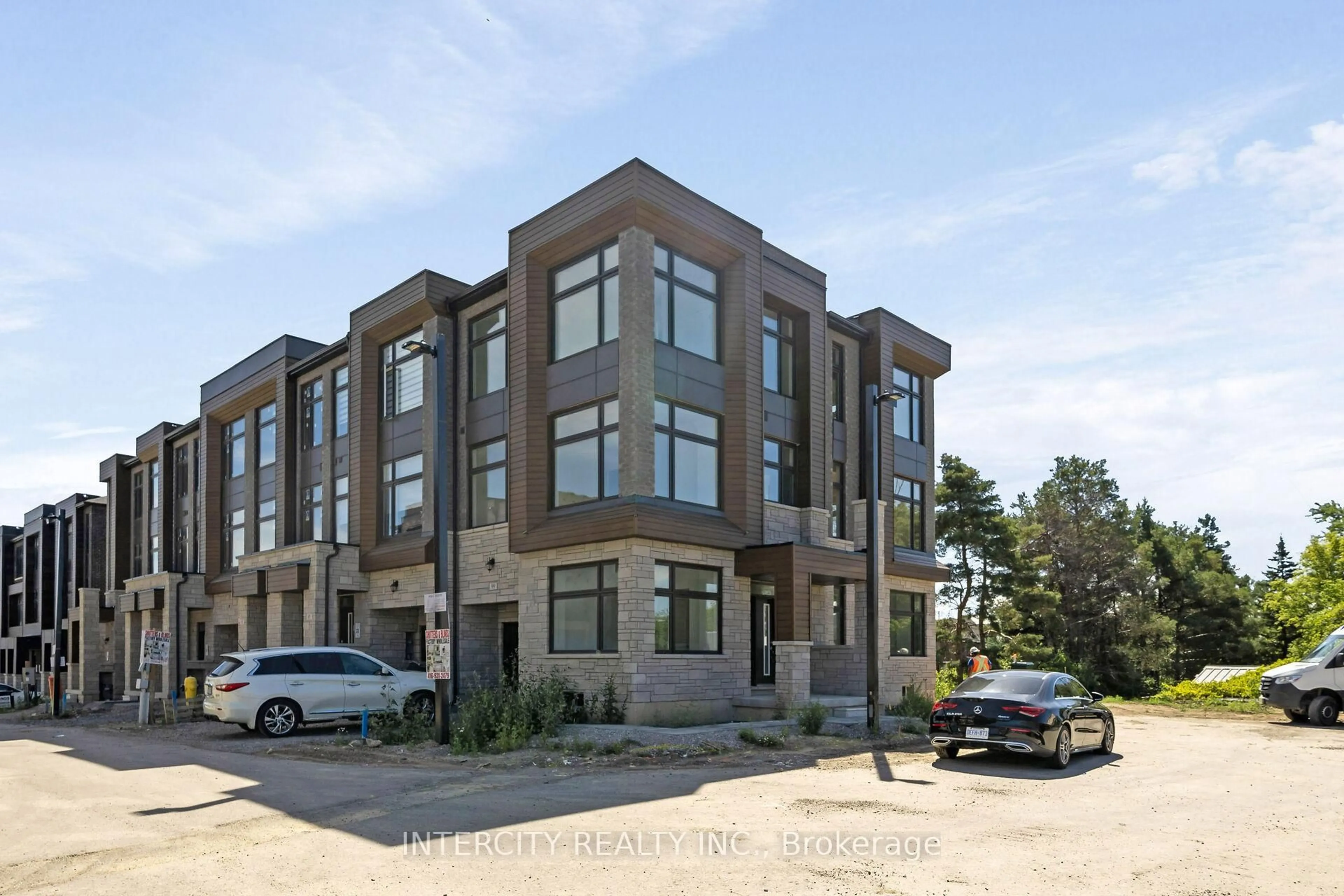 Home with brick exterior material, unknown for 99 Divadale Rd, Vaughan Ontario L4H 5J3